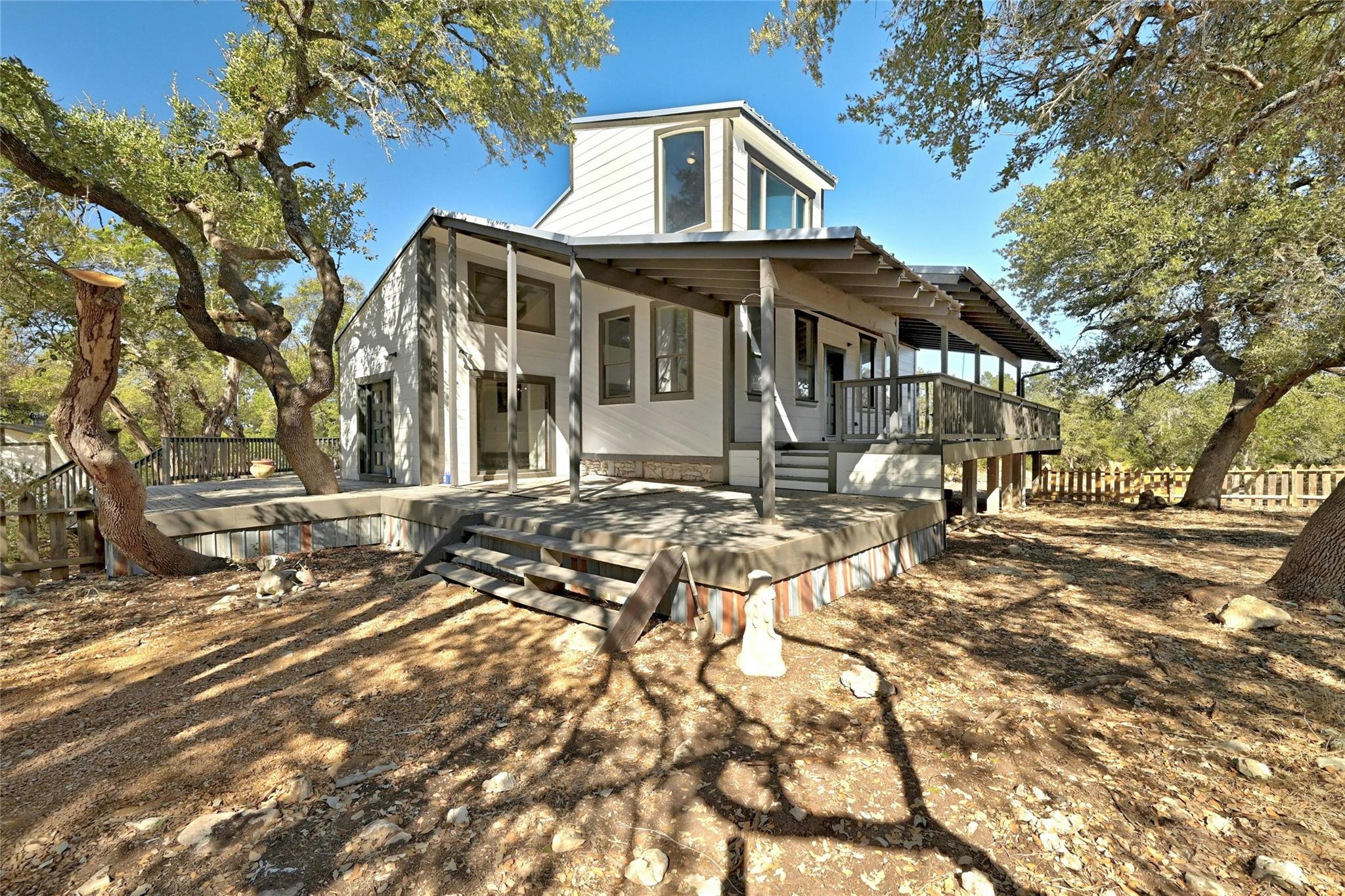 4016 McGregor Ln, Dripping Springs, TX 78620