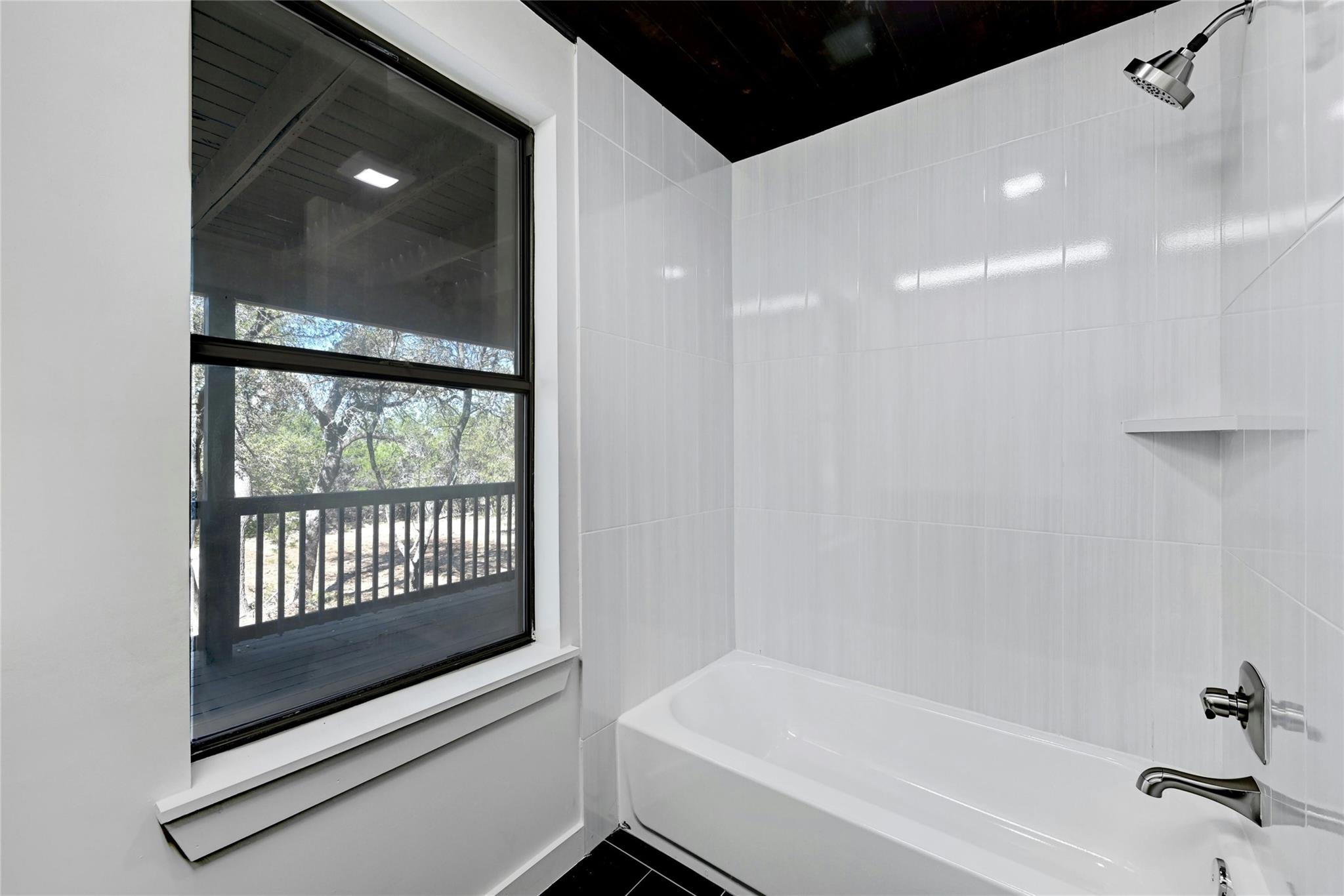 4016 McGregor Ln, Dripping Springs, TX 78620