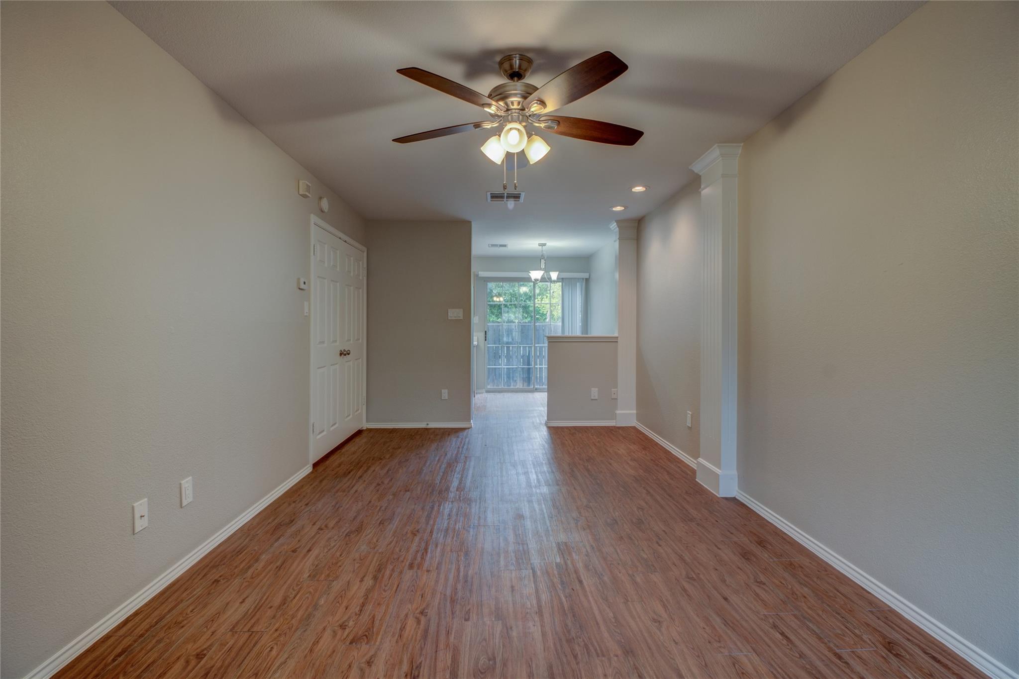 202 S College St # 9, Georgetown, TX 78626