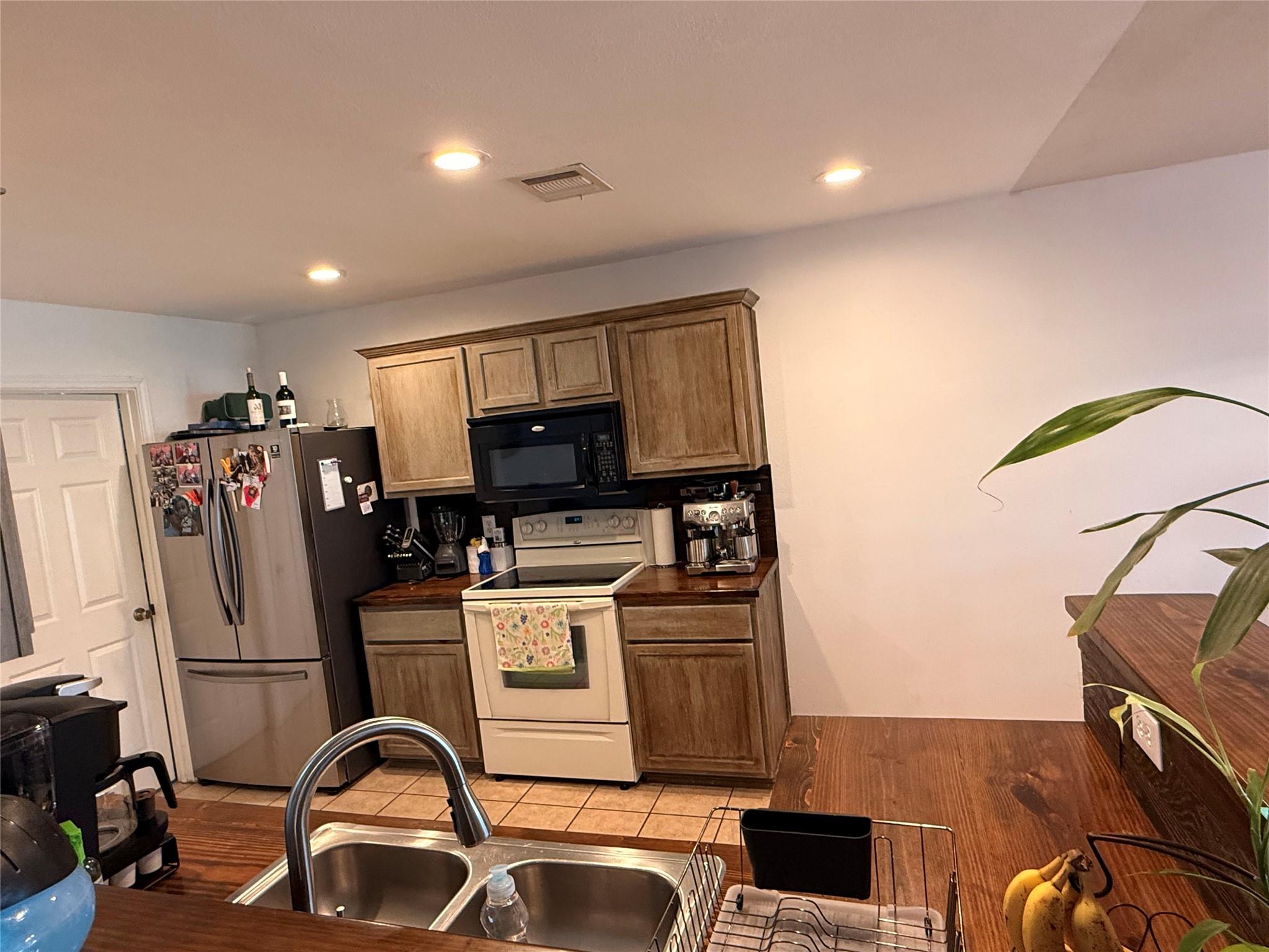 3254 SWALLOW POINTE, New Braunfels, TX 78130