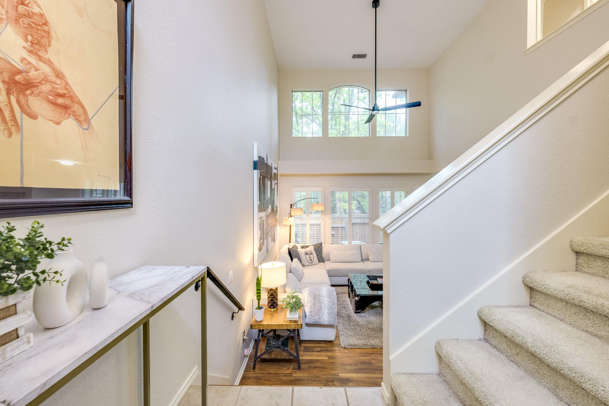 4501 Whispering Valley Dr # 3, Austin, TX 78727