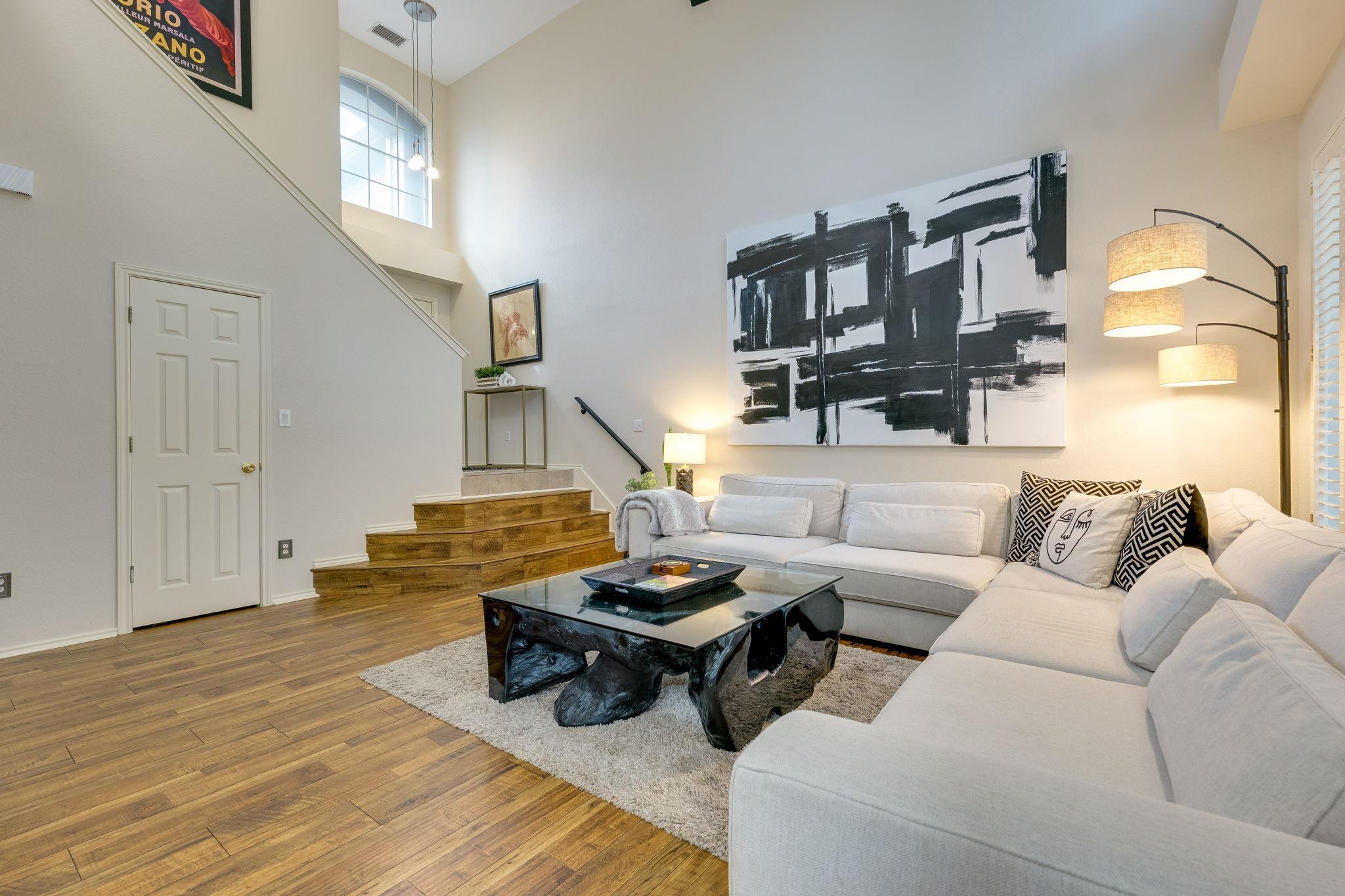 4501 Whispering Valley Dr # 3, Austin, TX 78727