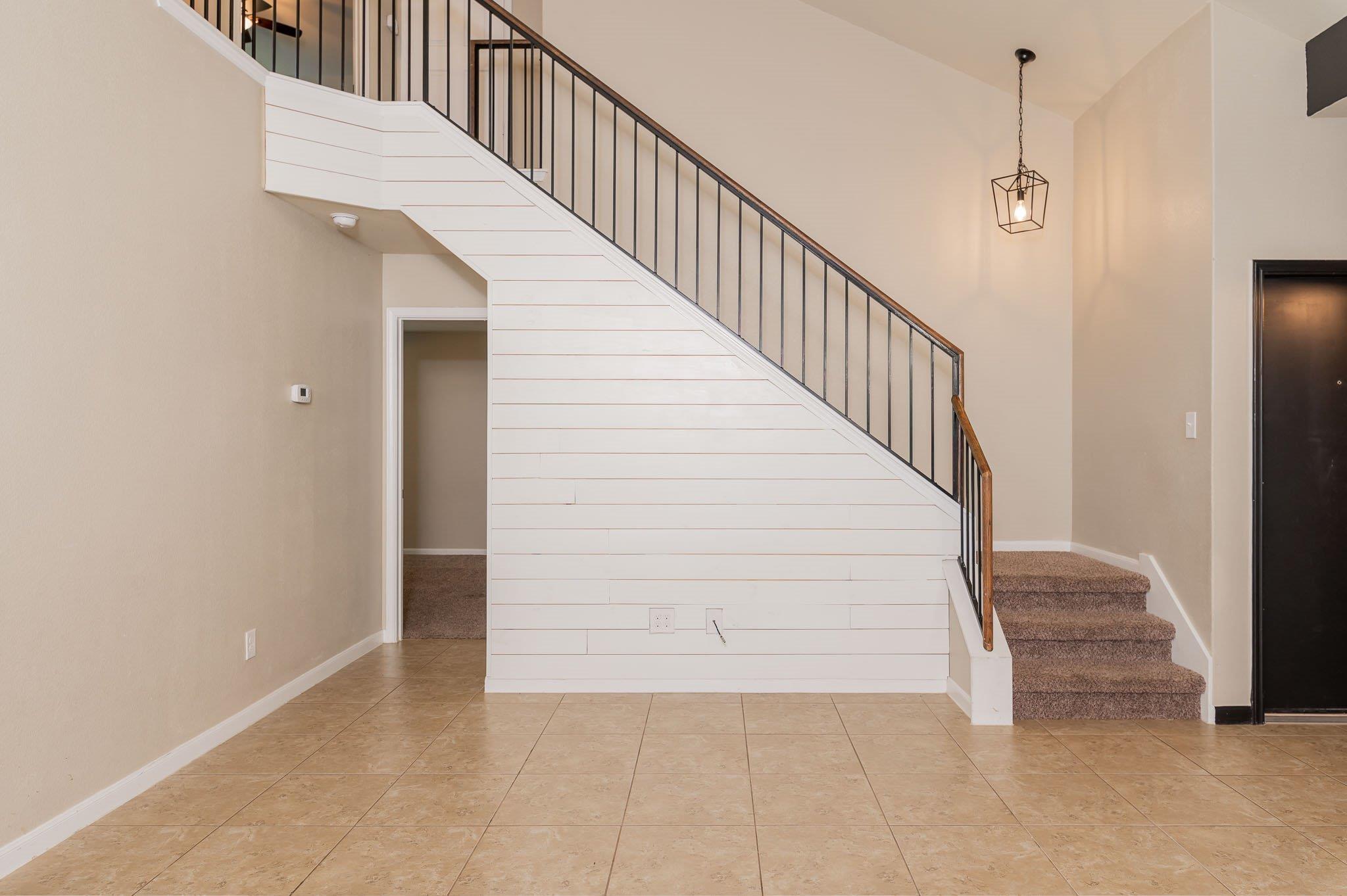 146 Linden Ln, San Marcos, TX 78666