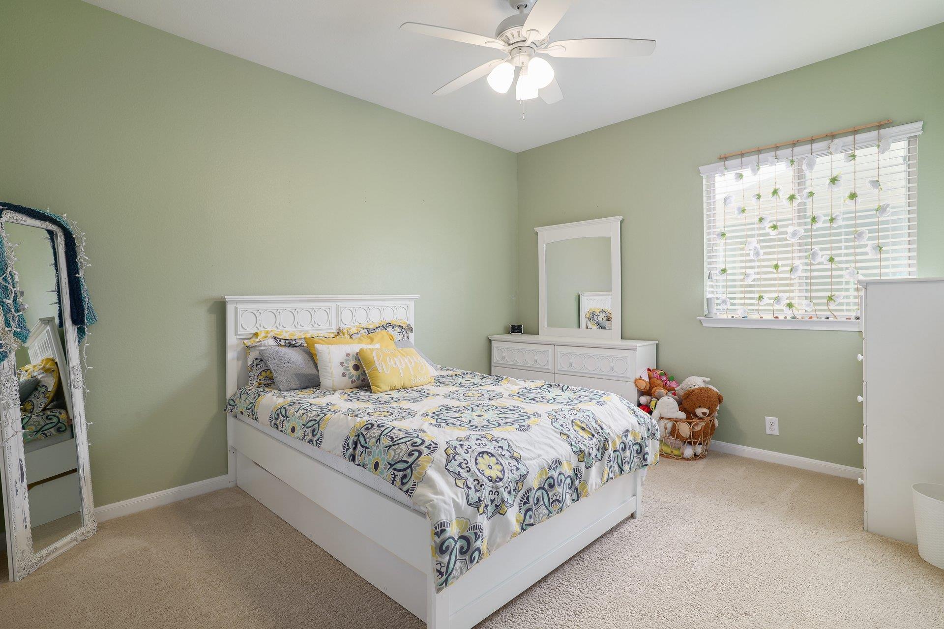 2524 Muzzie Ln, Leander, TX 78641