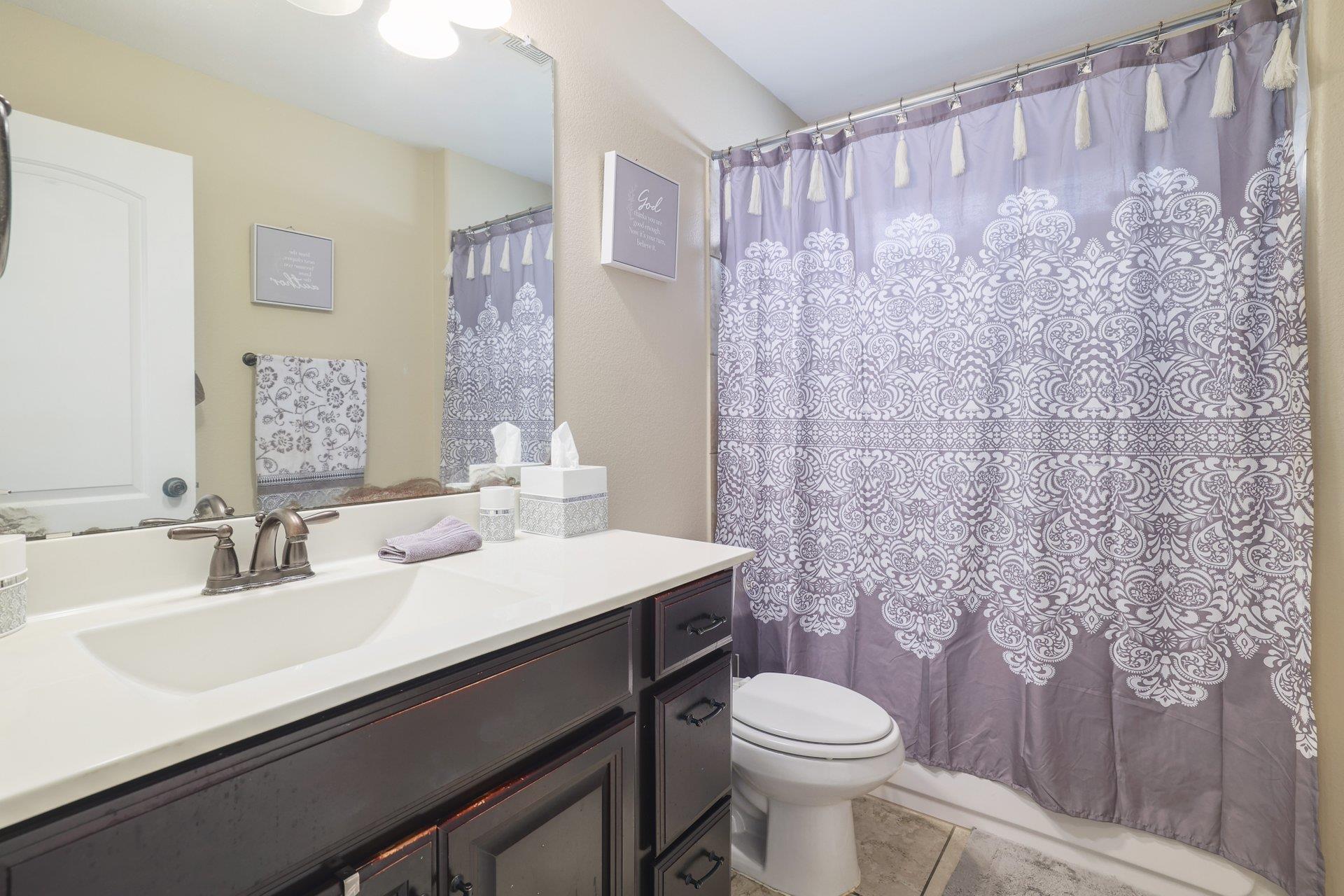 2524 Muzzie Ln, Leander, TX 78641