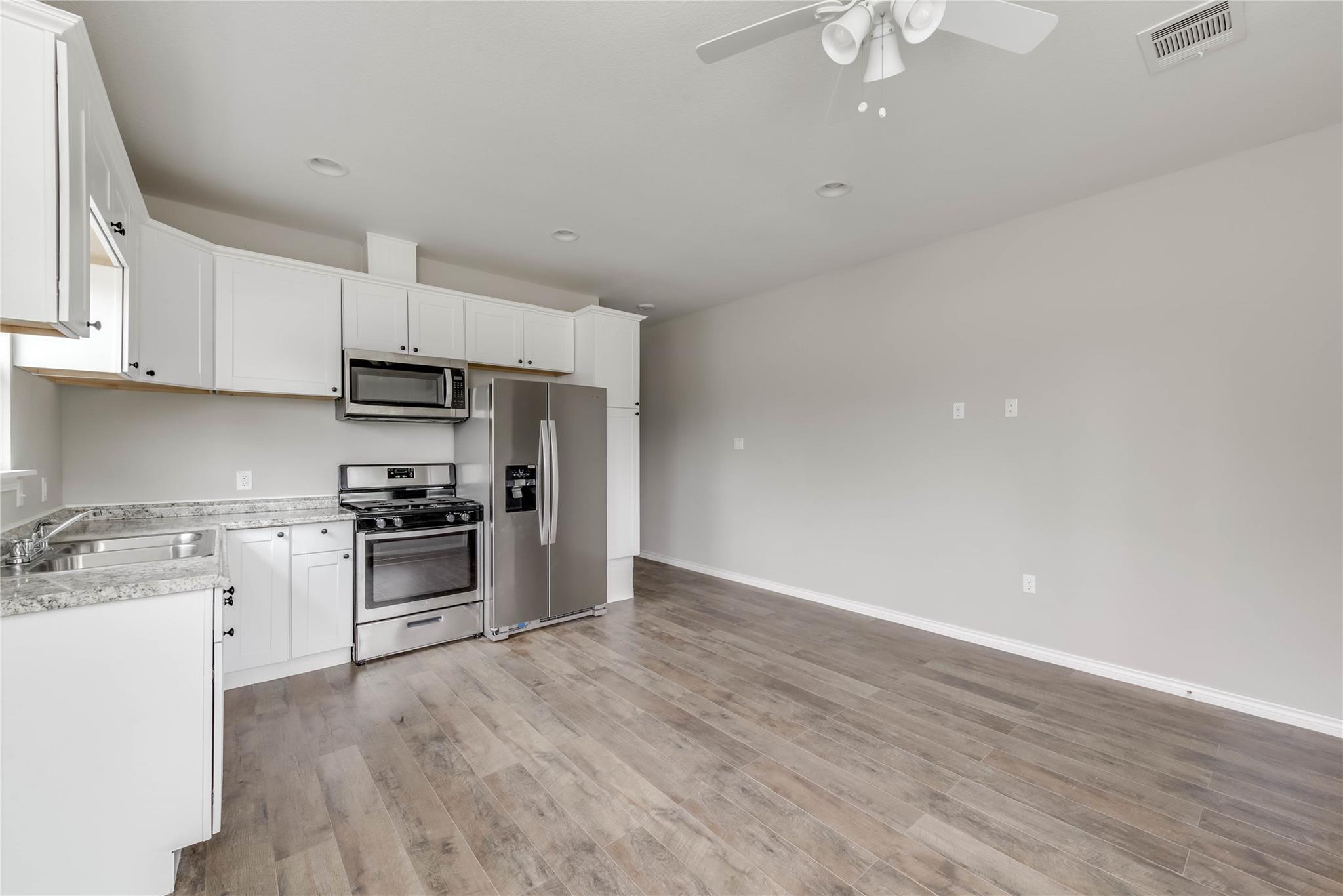 412 Booth St # A, Taylor, TX 76574