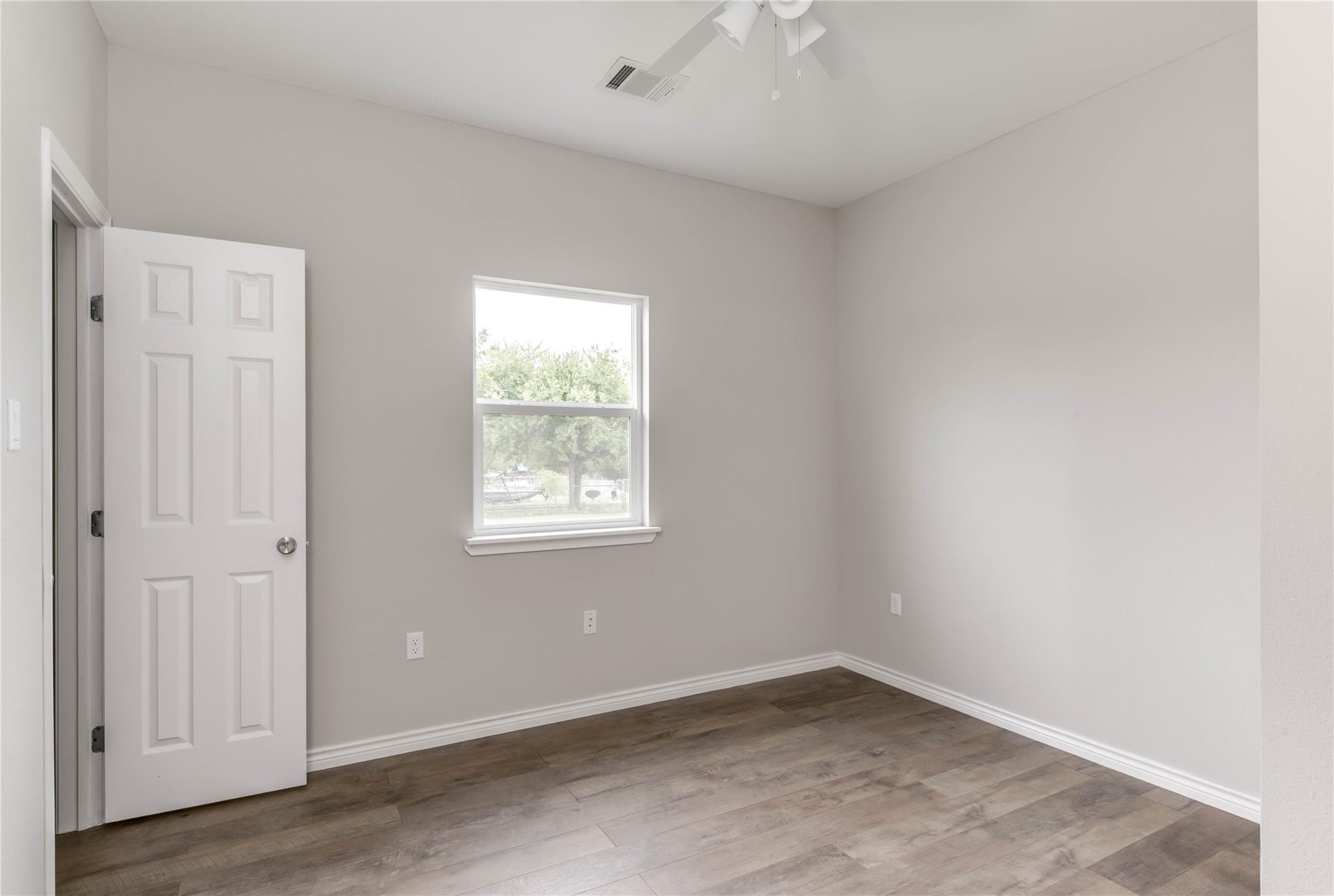 412 Booth St # A, Taylor, TX 76574