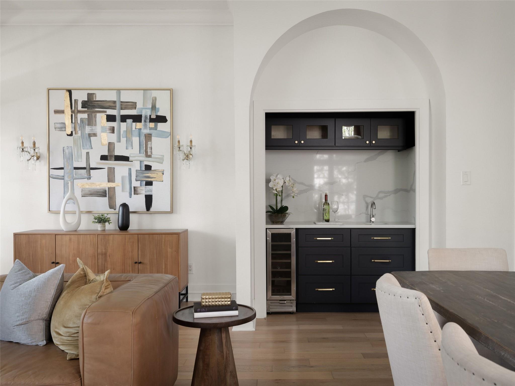 1937 Rue De St Tropez # 10, Austin, TX 78746