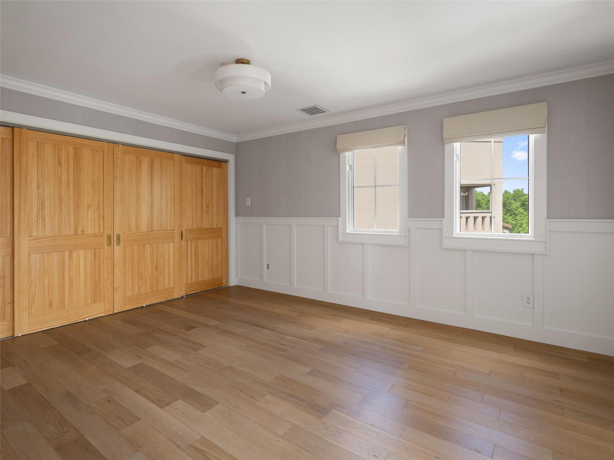 1937 Rue De St Tropez # 10, Austin, TX 78746