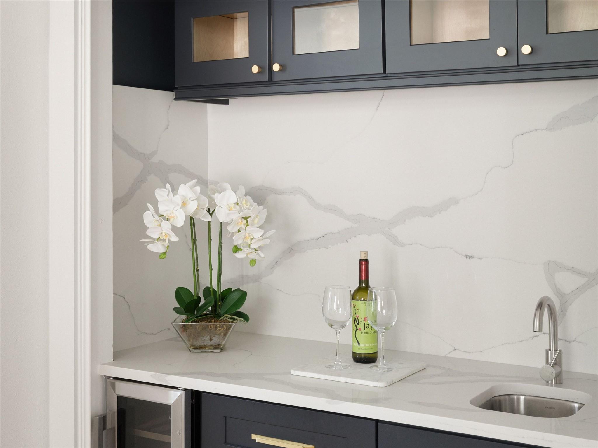 1937 Rue De St Tropez # 10, Austin, TX 78746