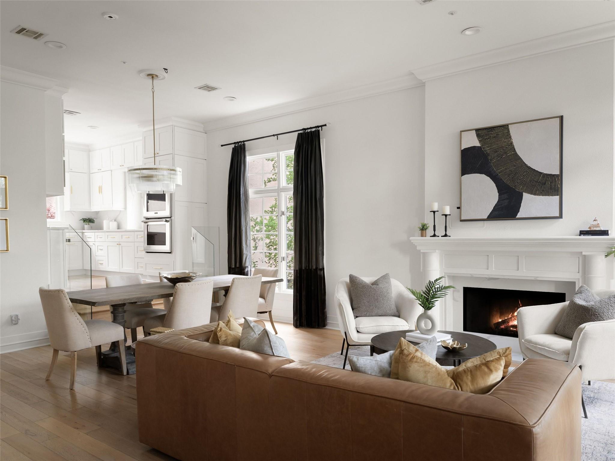 1937 Rue De St Tropez # 10, Austin, TX 78746