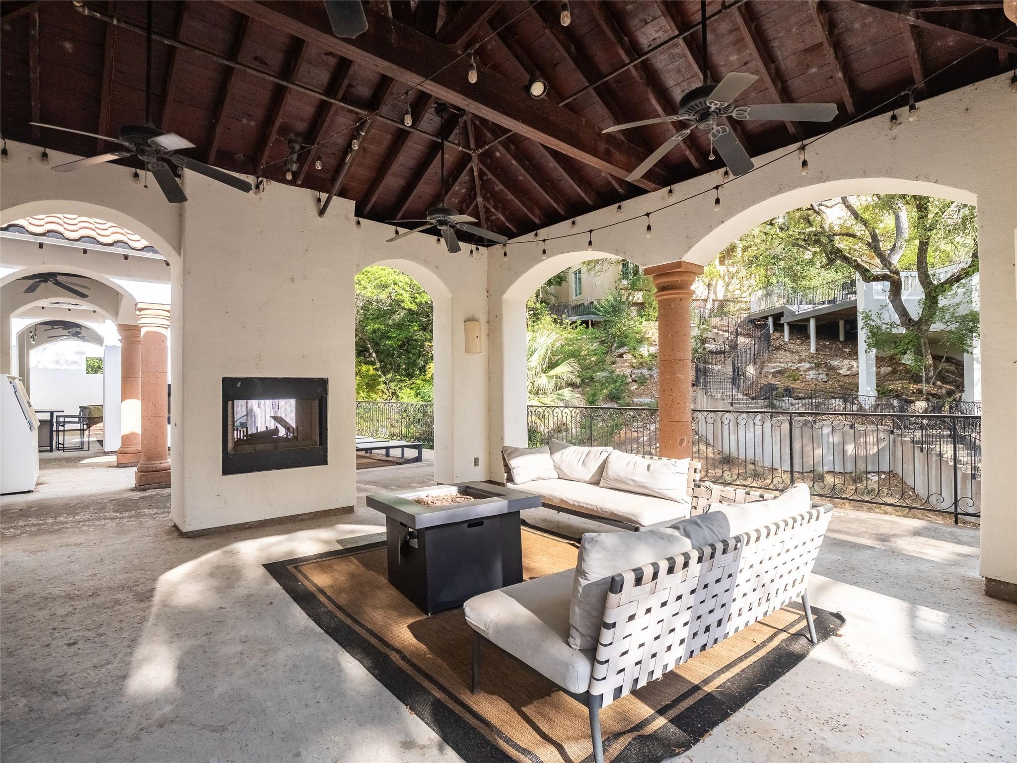 1937 Rue De St Tropez # 10, Austin, TX 78746