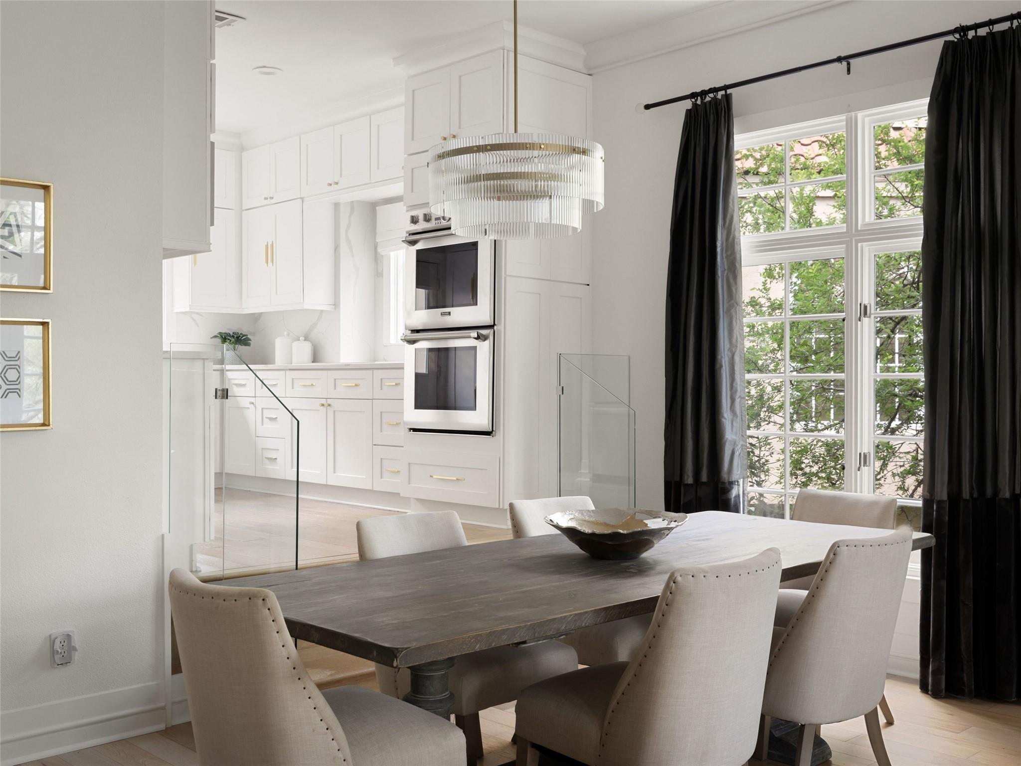 1937 Rue De St Tropez # 10, Austin, TX 78746