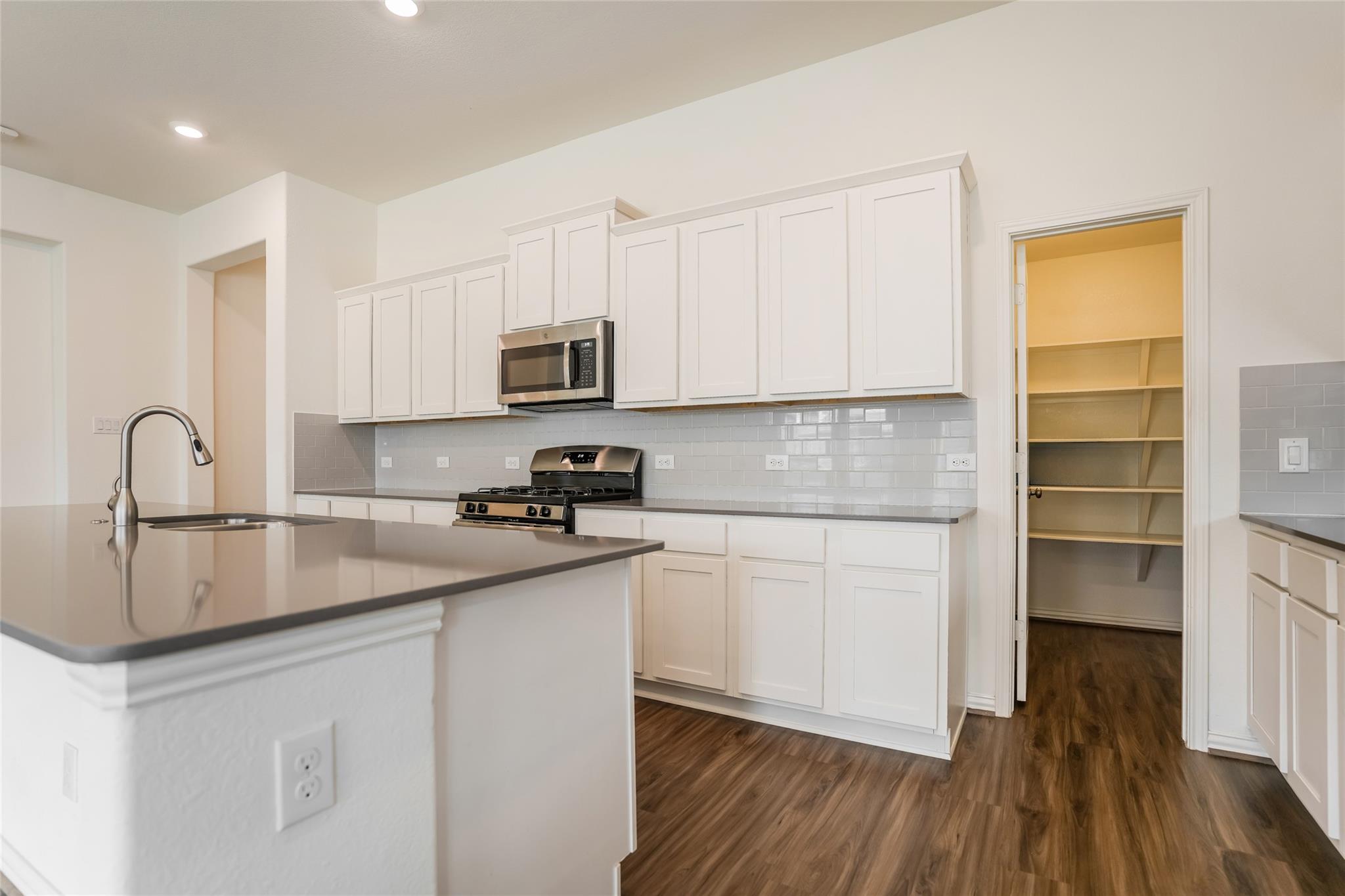 2017 Camay St, Leander, TX 78641