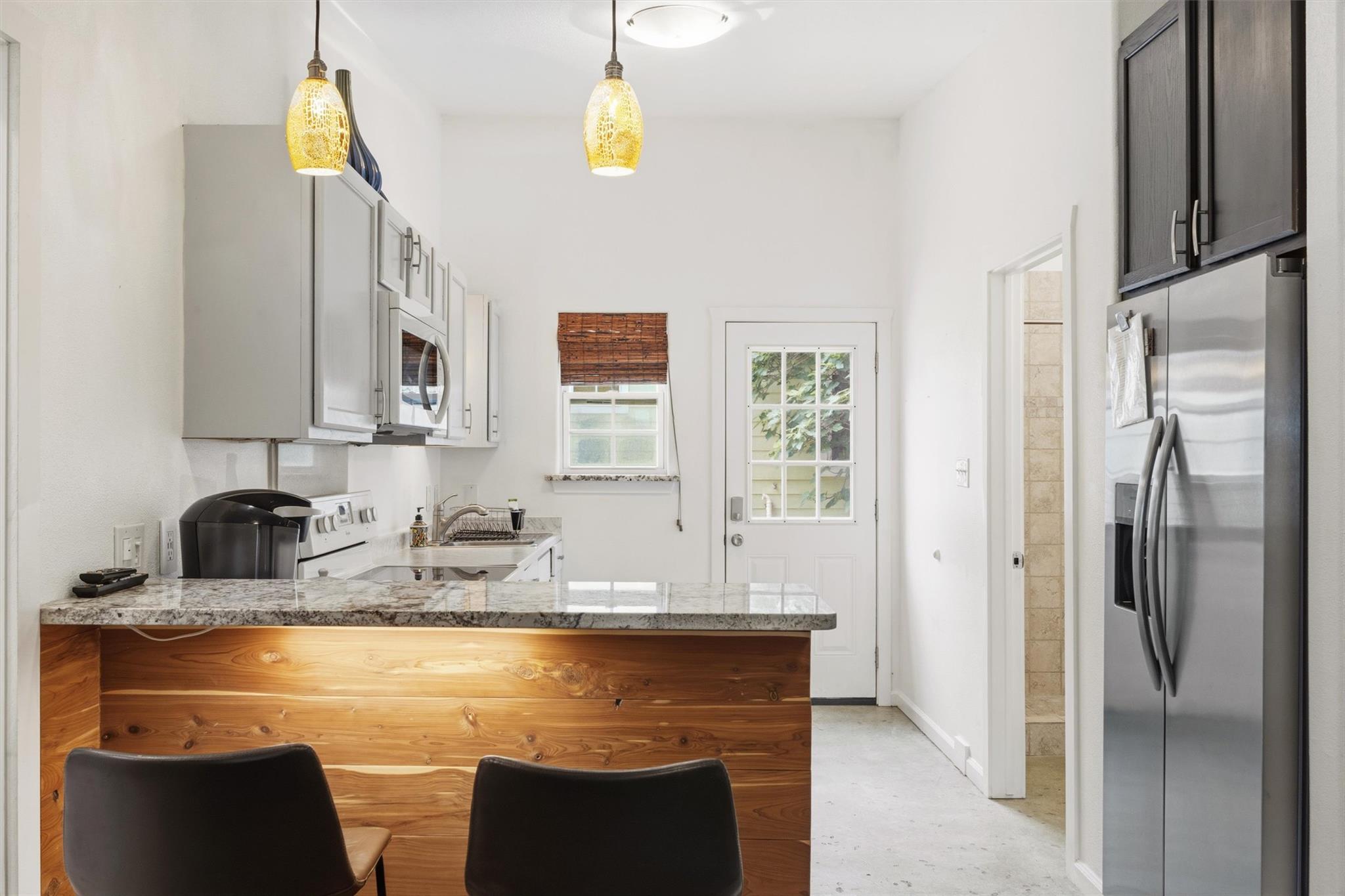 364 Old 71, Cedar Creek, TX 78612