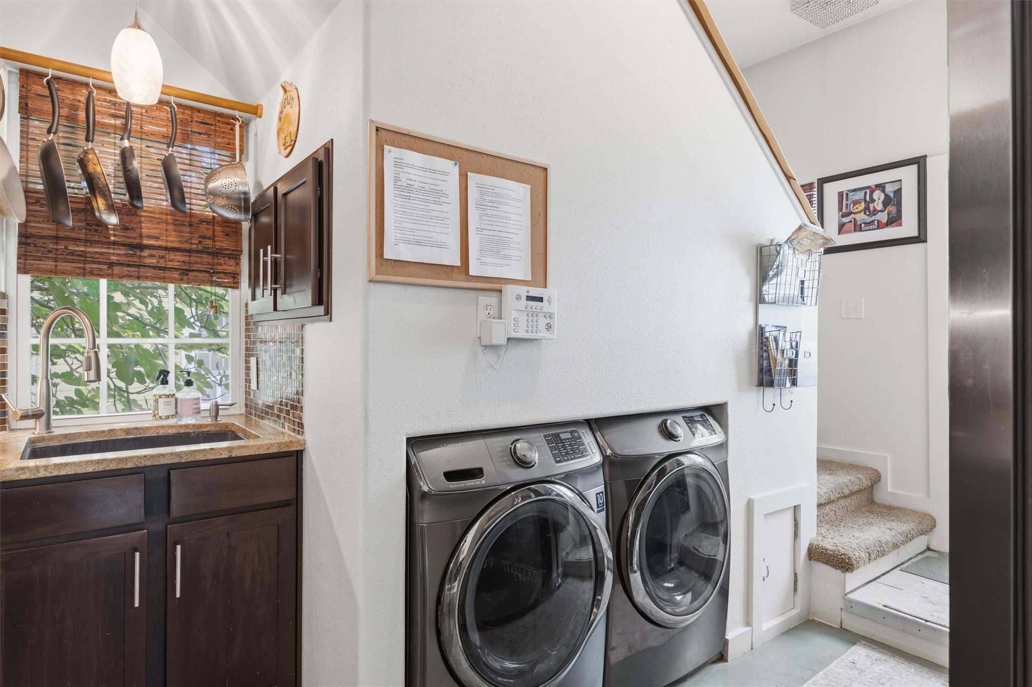 364 Old 71, Cedar Creek, TX 78612