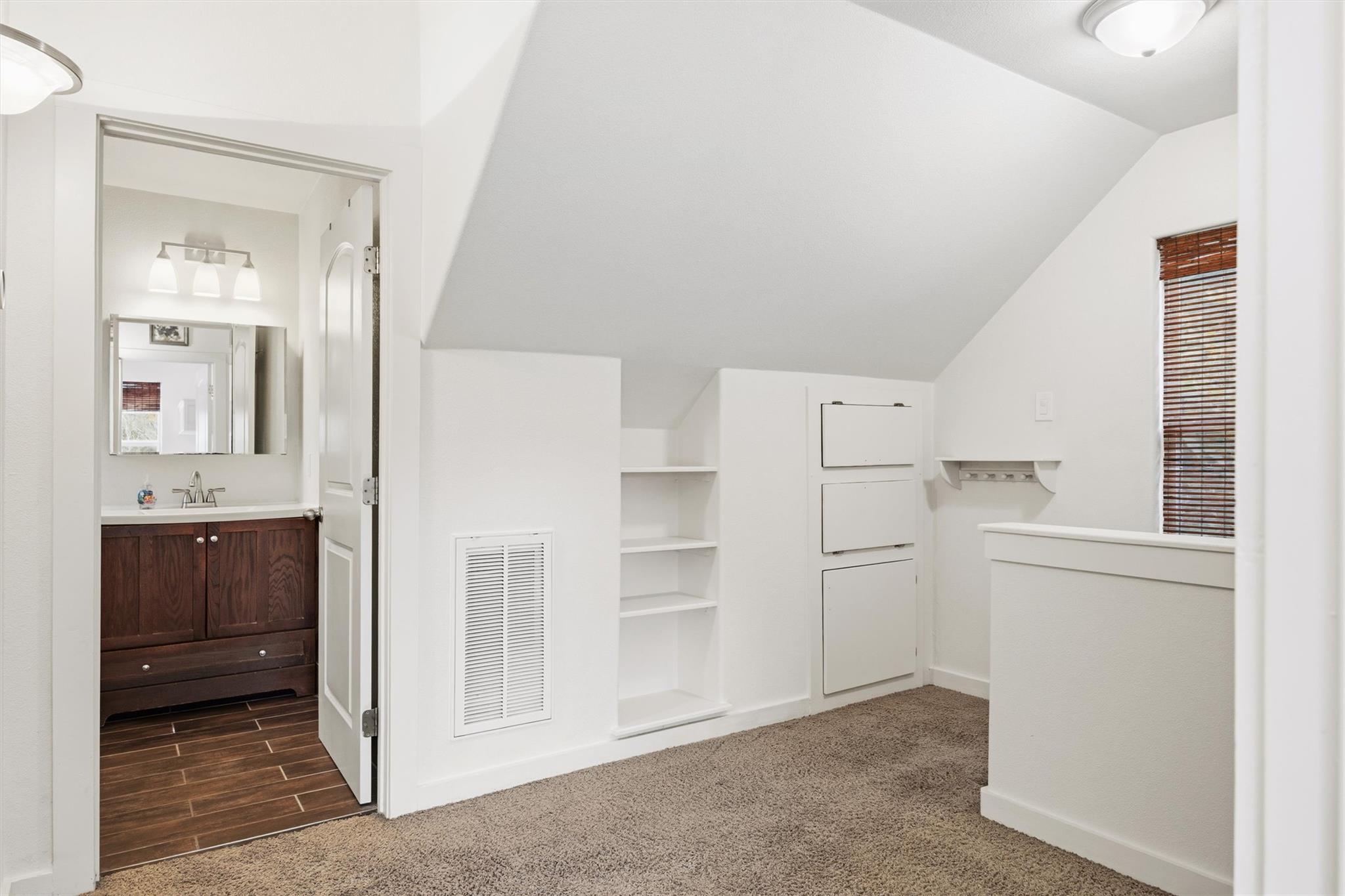 364 Old 71, Cedar Creek, TX 78612