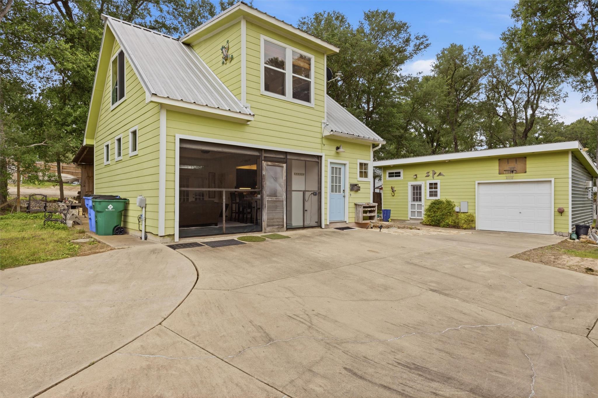 364 Old 71, Cedar Creek, TX 78612