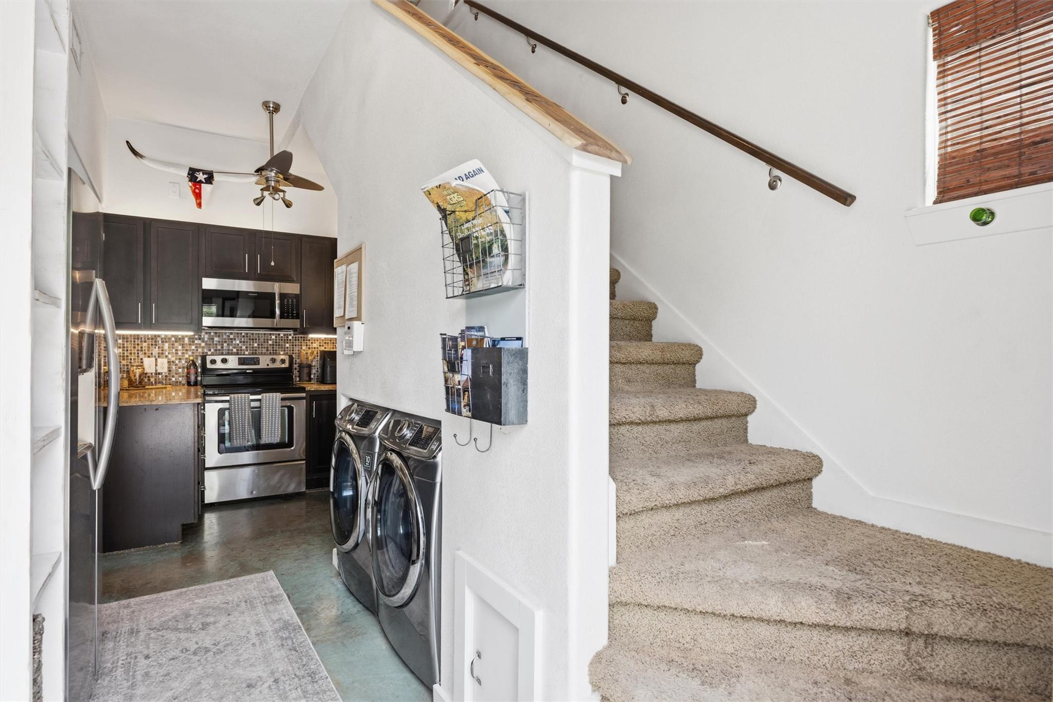 364 Old 71, Cedar Creek, TX 78612