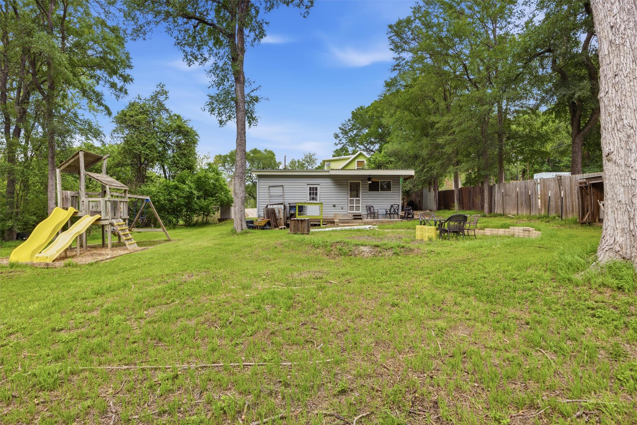 364 Old 71, Cedar Creek, TX 78612