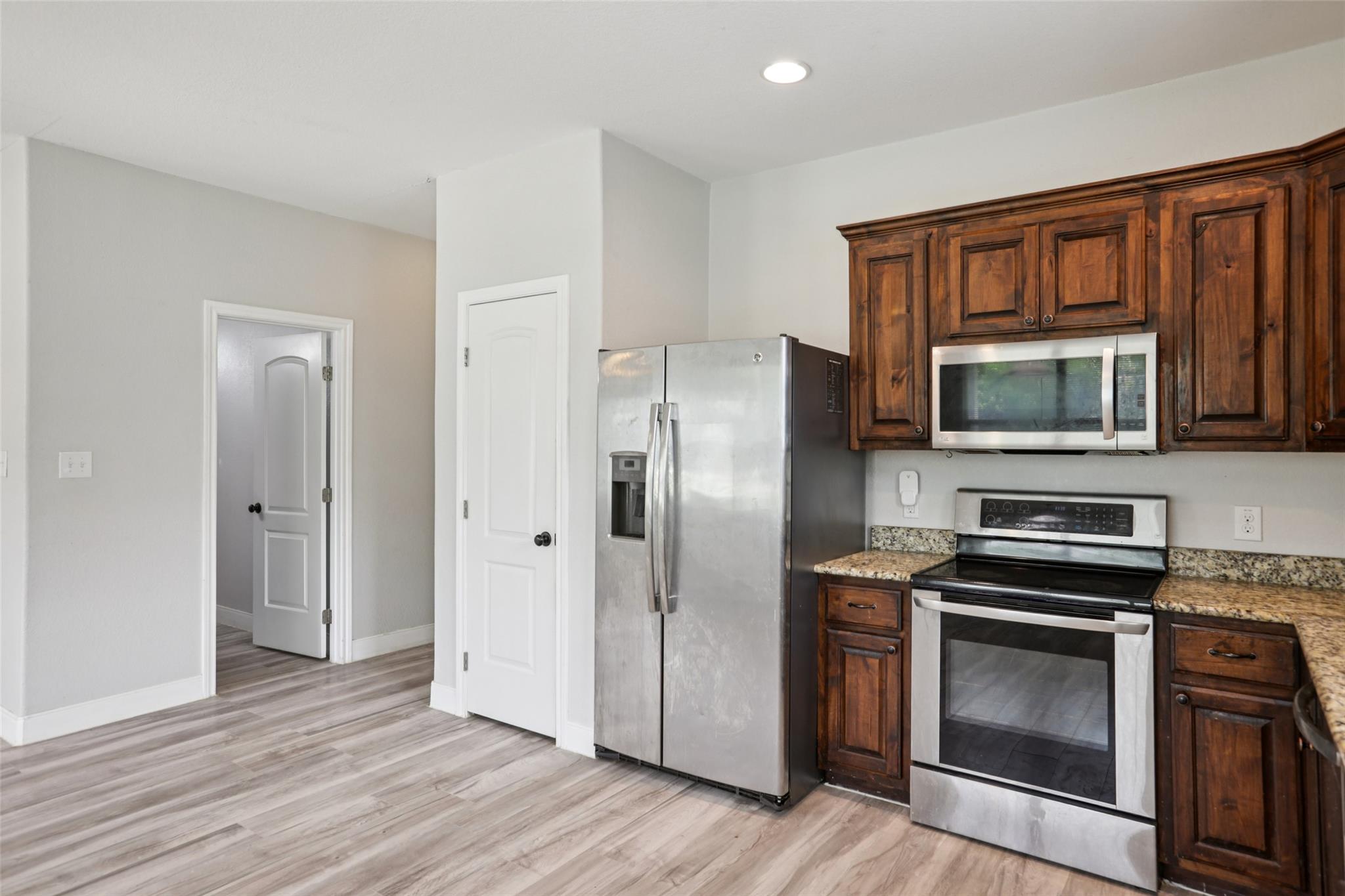 156 Fm 2571, Smithville, TX 78957