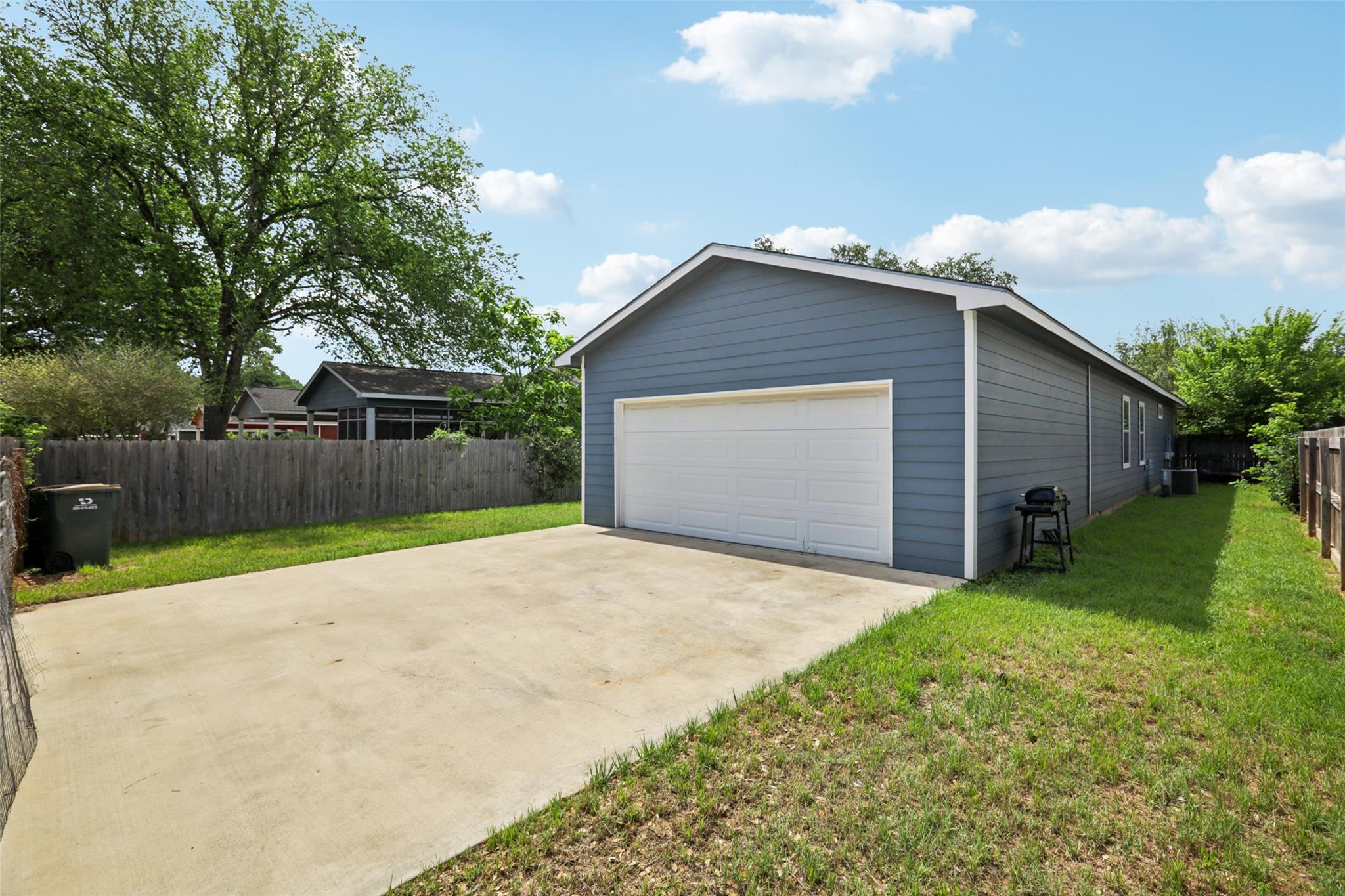 156 Fm 2571, Smithville, TX 78957