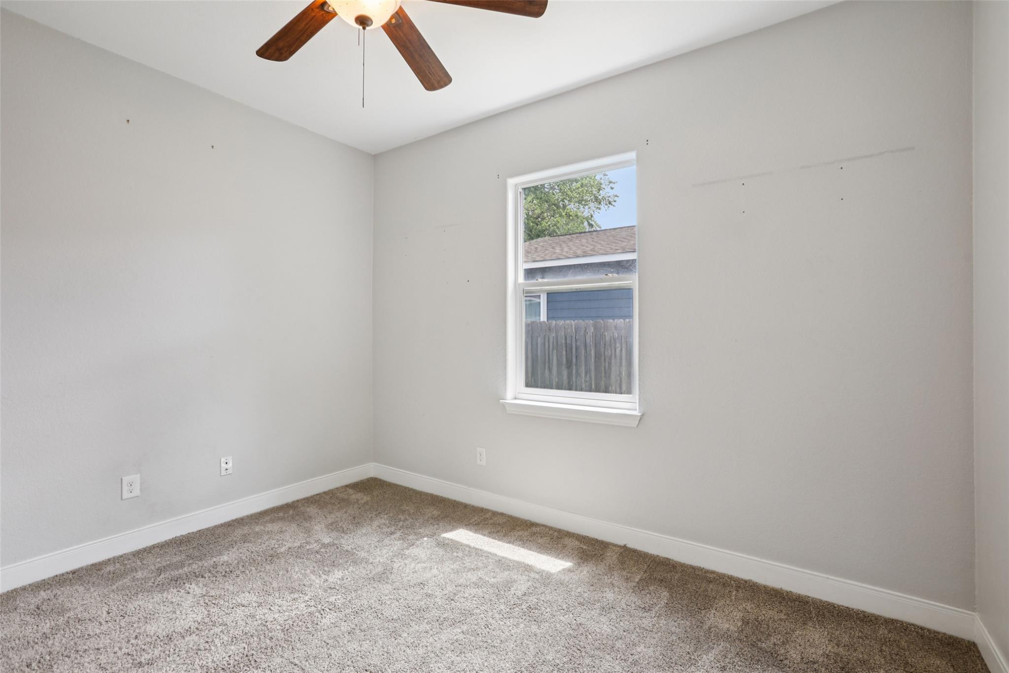 156 Fm 2571, Smithville, TX 78957