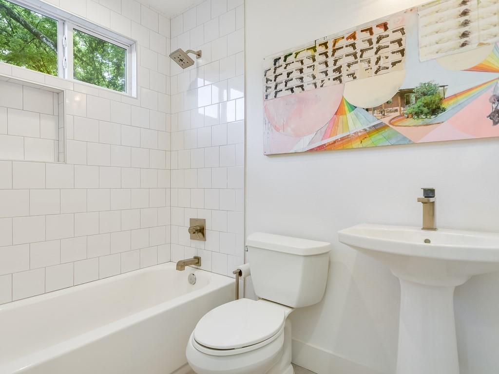 1313 Garden St, Austin, TX 78702