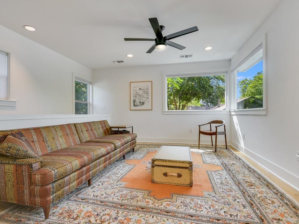 1313 Garden St, Austin, TX 78702