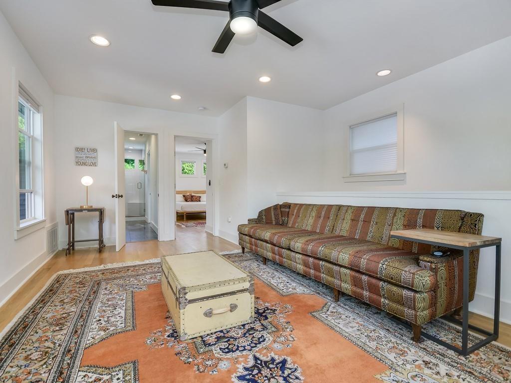 1313 Garden St, Austin, TX 78702