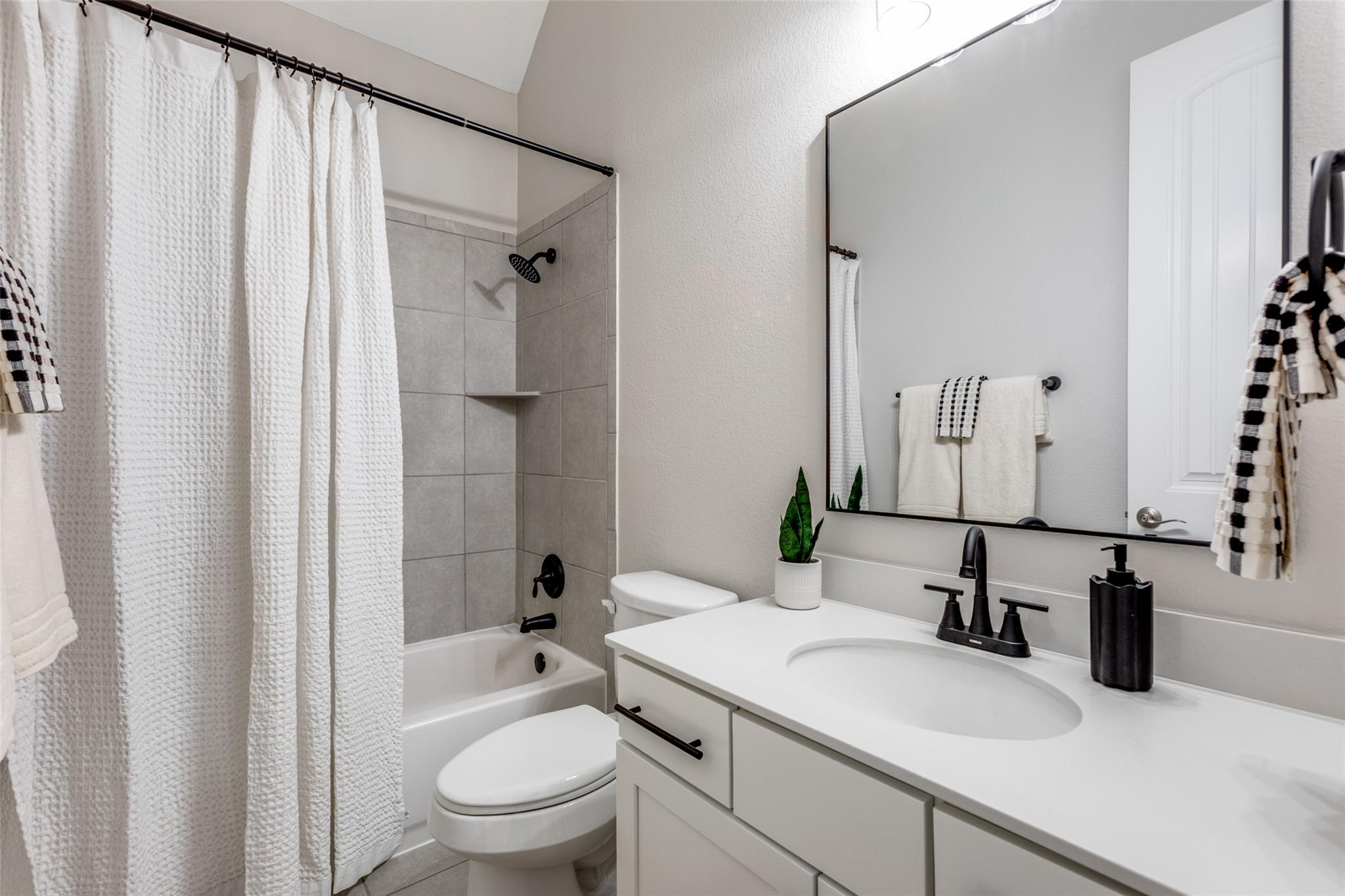 20028 Rhiannon Ln, Pflugerville, TX 78660