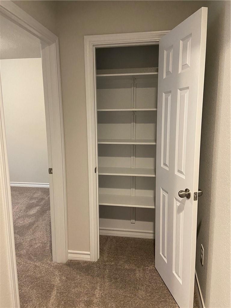 790 Eves Necklace Dr, Buda, TX 78610