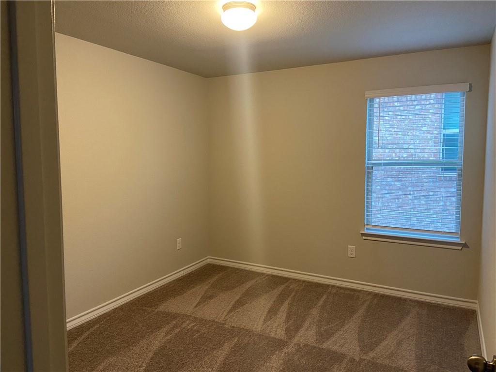 790 Eves Necklace Dr, Buda, TX 78610