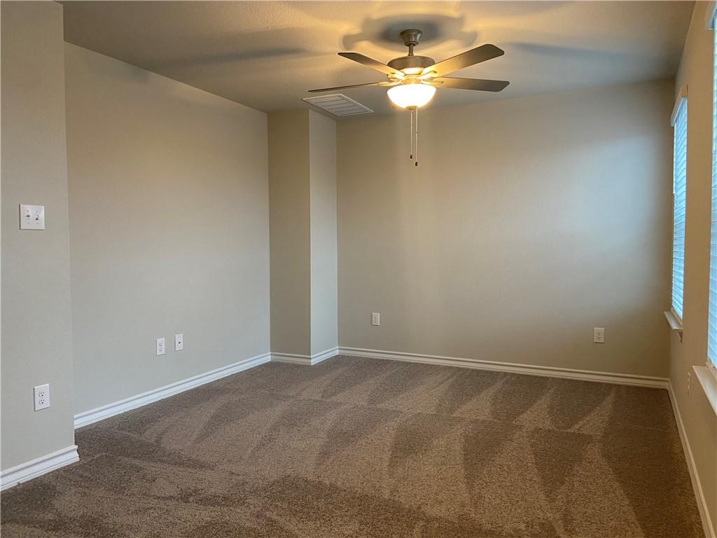 790 Eves Necklace Dr, Buda, TX 78610