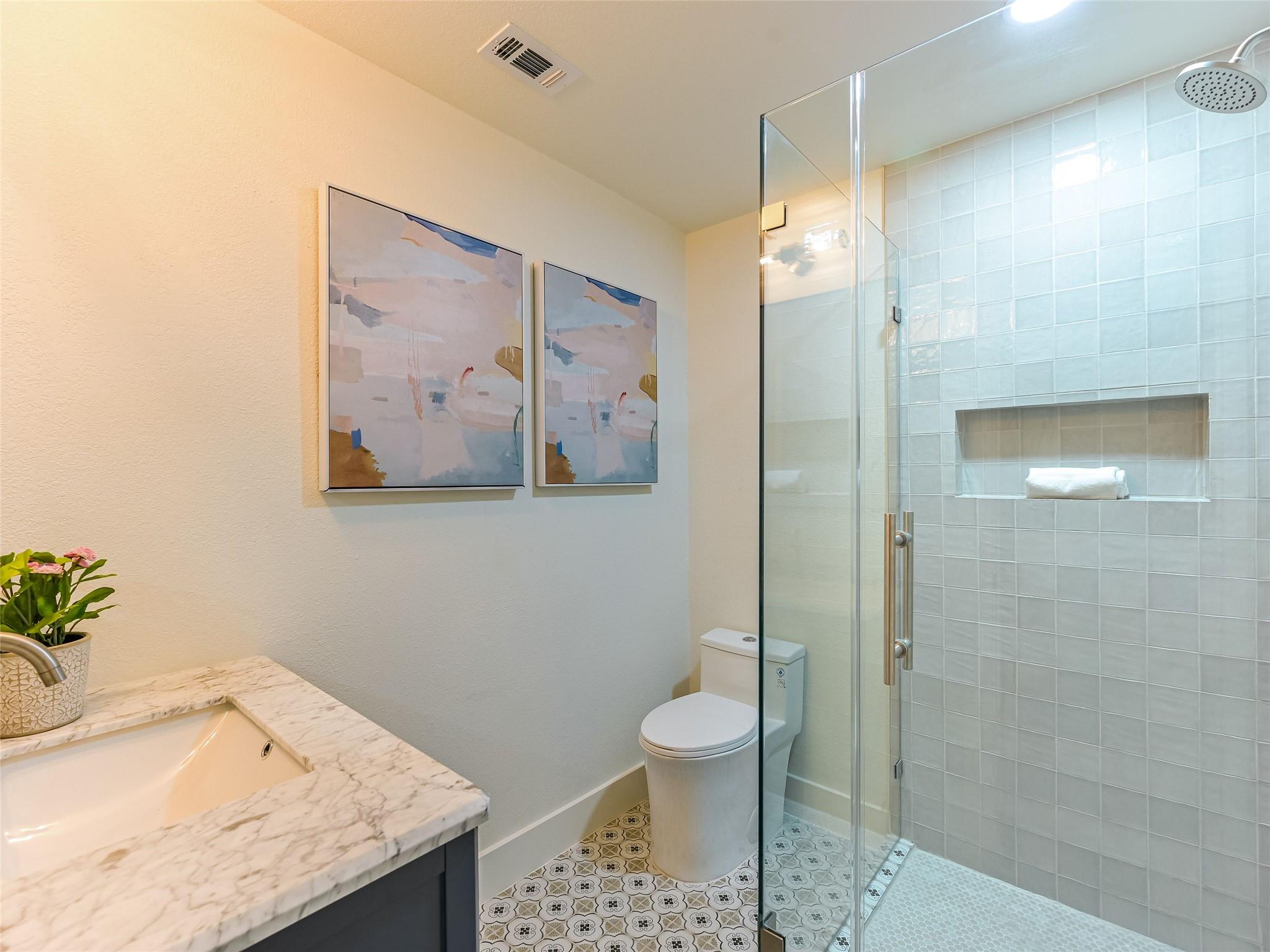 5608 Northdale Dr, Austin, TX 78723