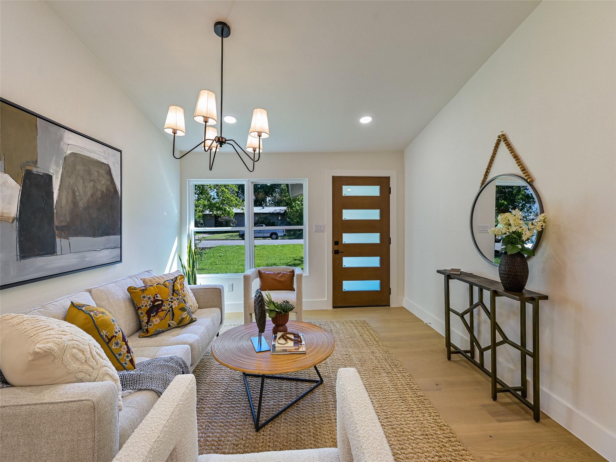 5608 Northdale Dr, Austin, TX 78723