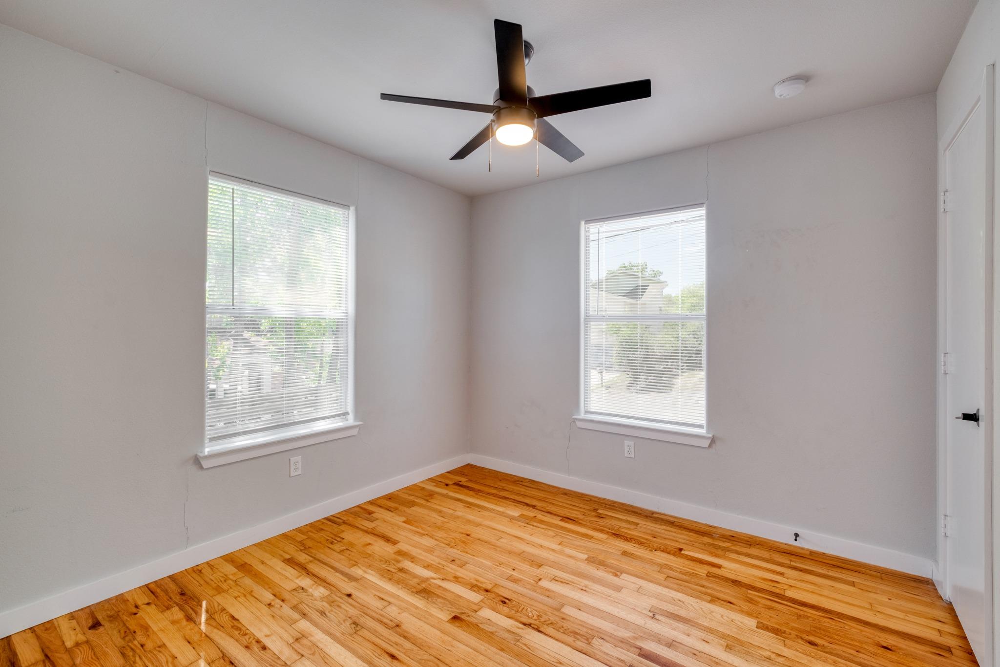 1719 ADINA St, Austin, TX 78721