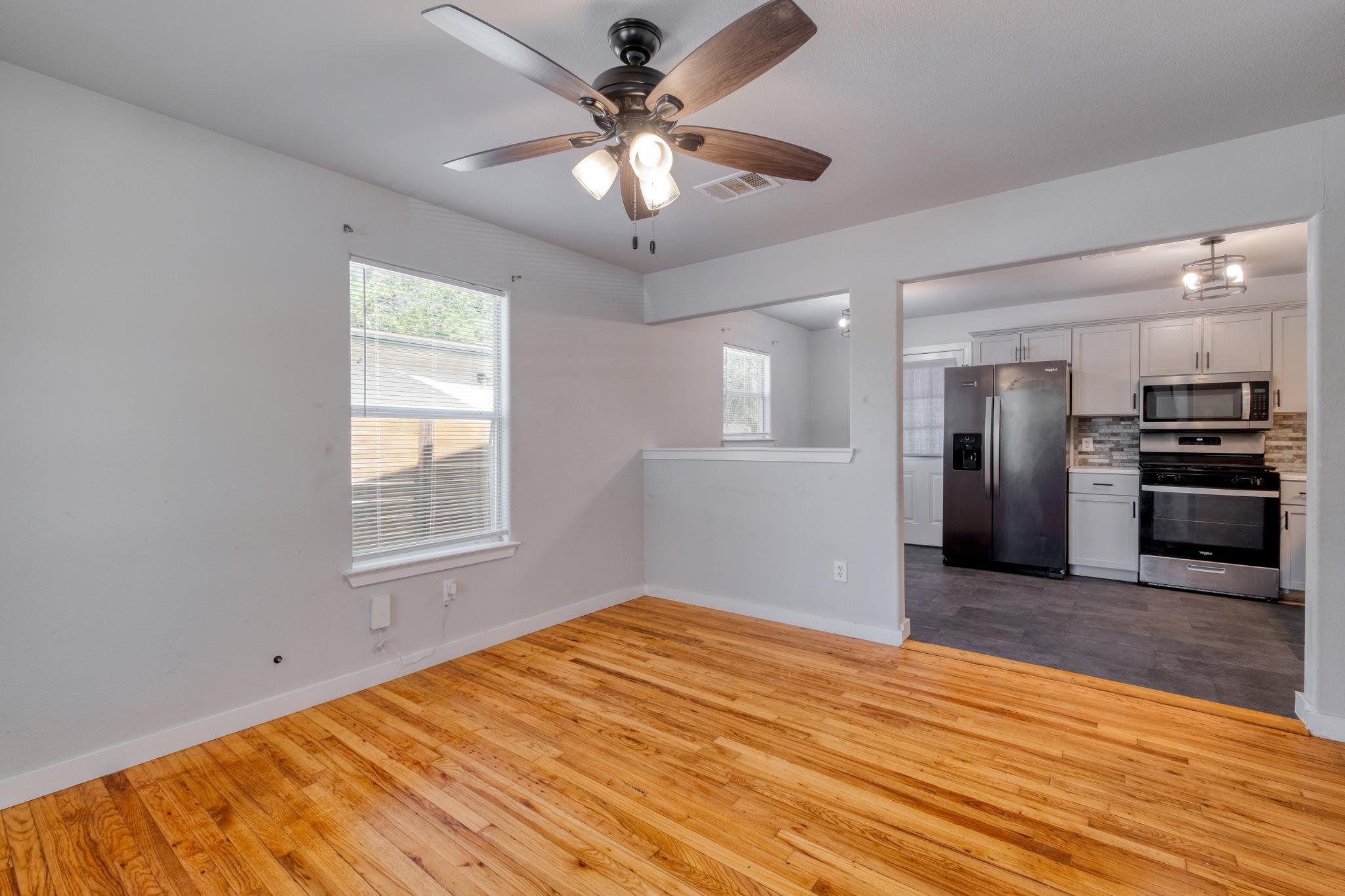 1719 ADINA St, Austin, TX 78721