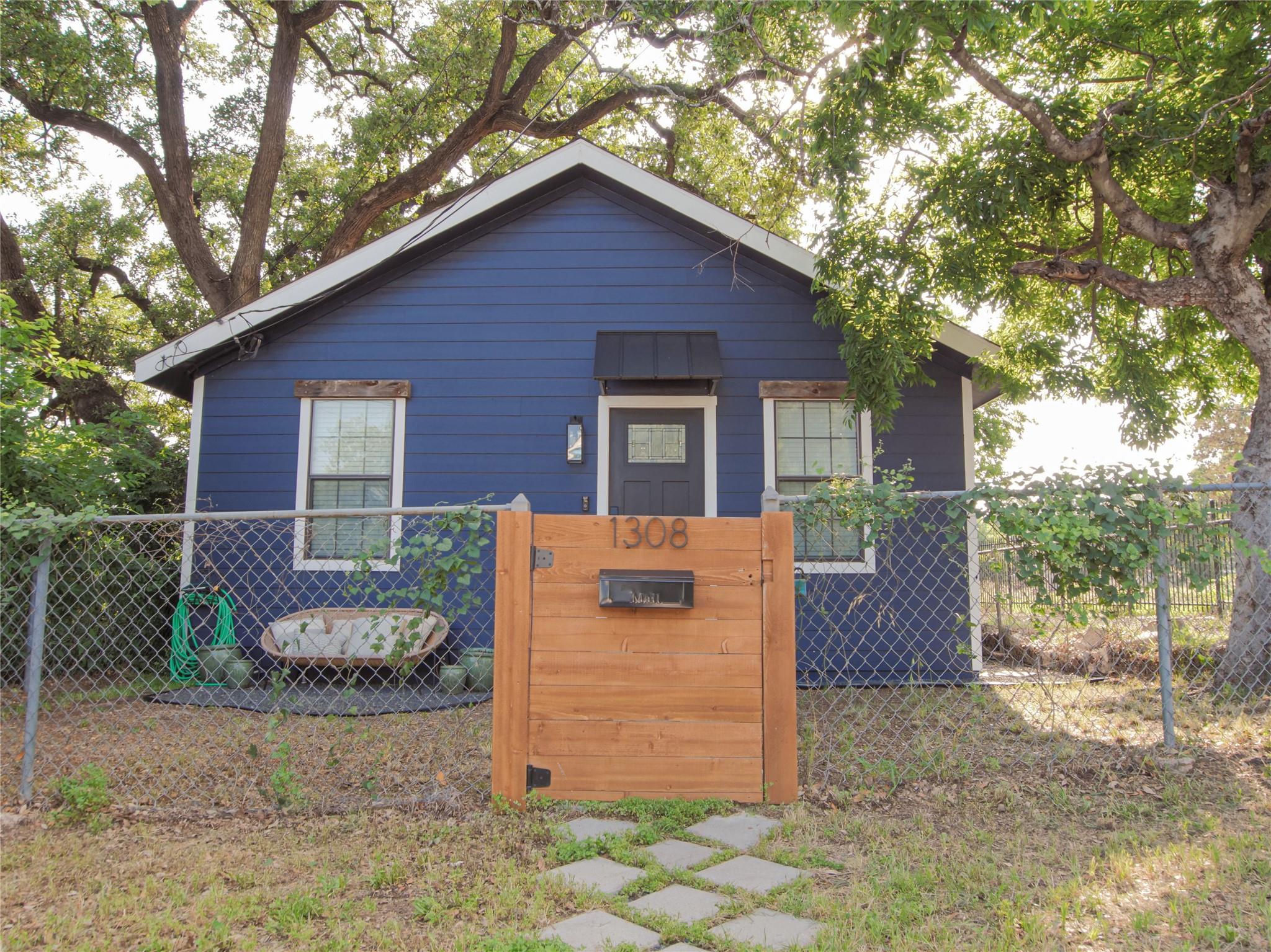 1308 San Bernard St, Austin, TX 78702
