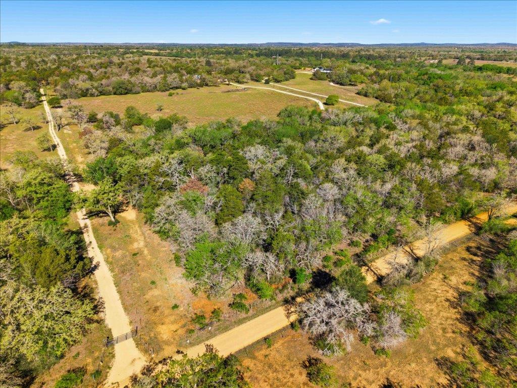 0 Cr 437, Gonzales, TX 78629