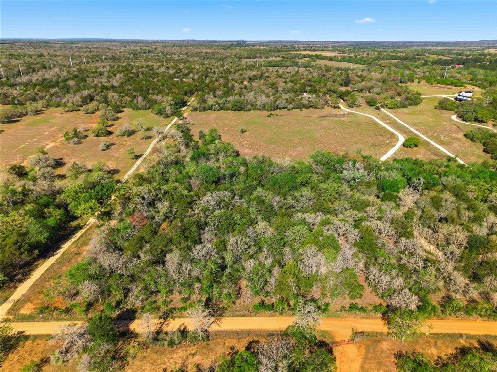 0 Cr 437, Gonzales, TX 78629