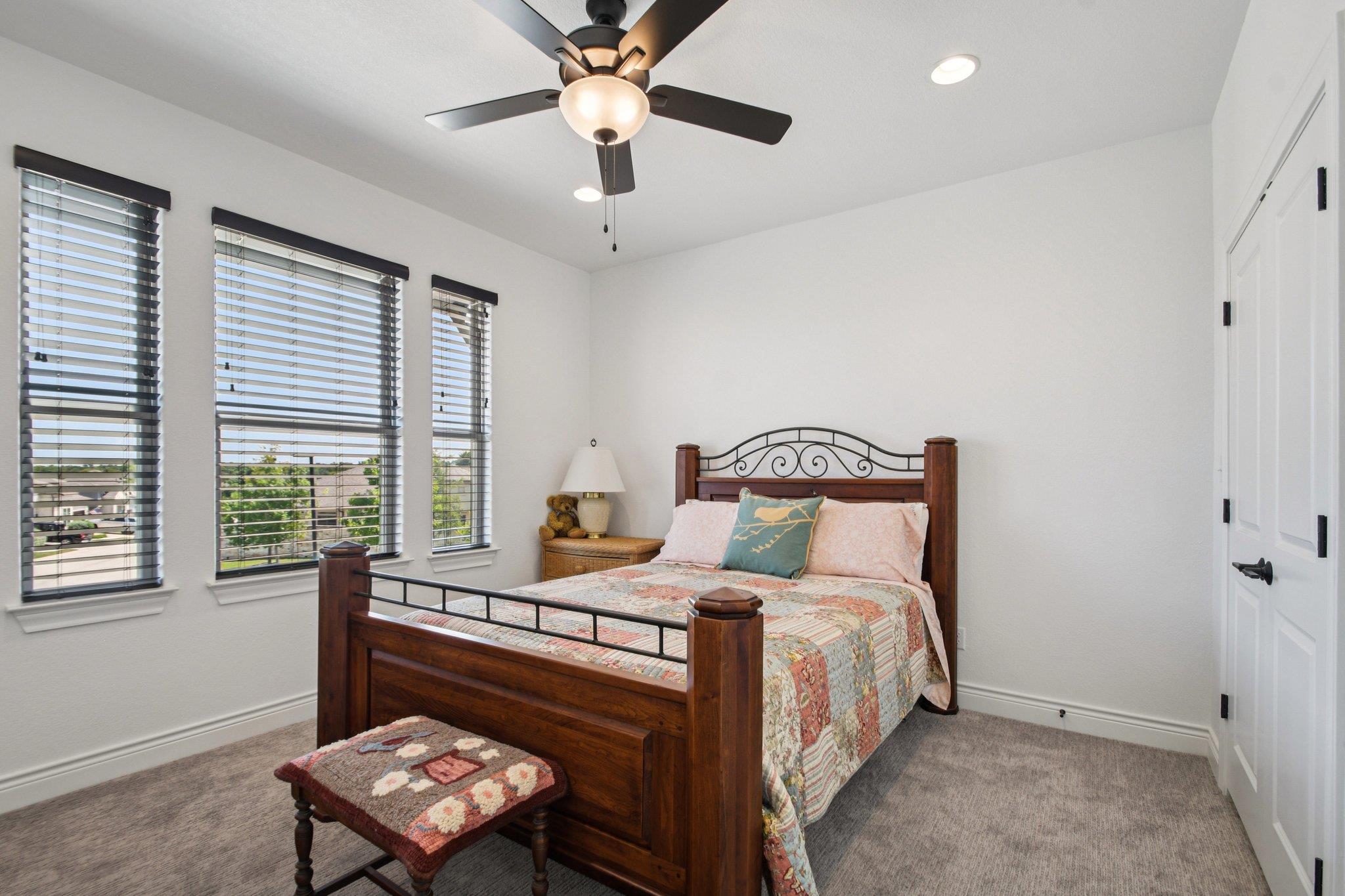 804 Indian Hawthorne Dr, Georgetown, TX 78628