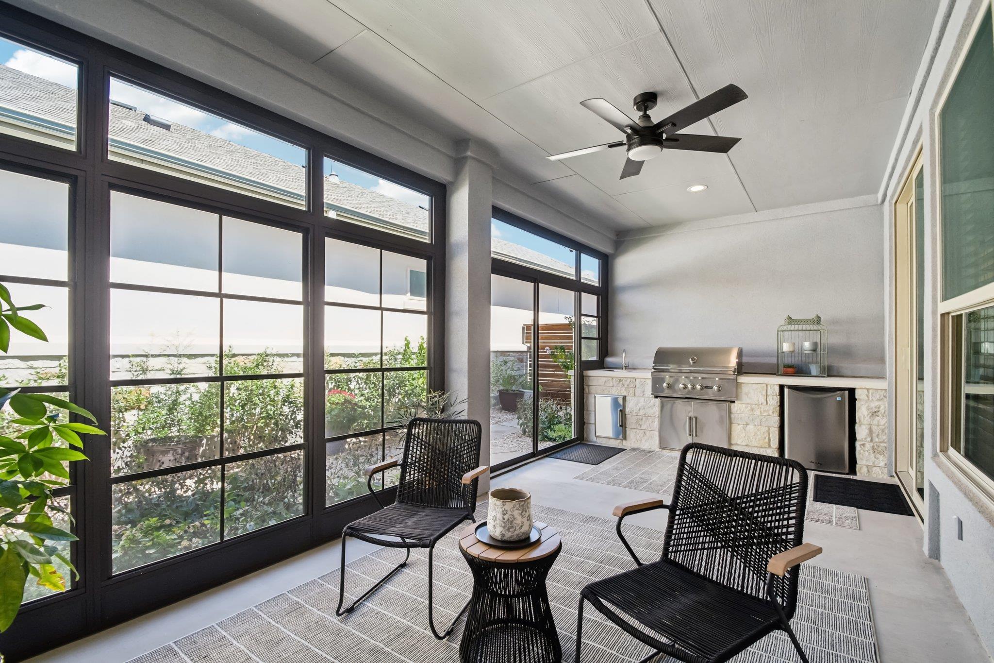 804 Indian Hawthorne Dr, Georgetown, TX 78628