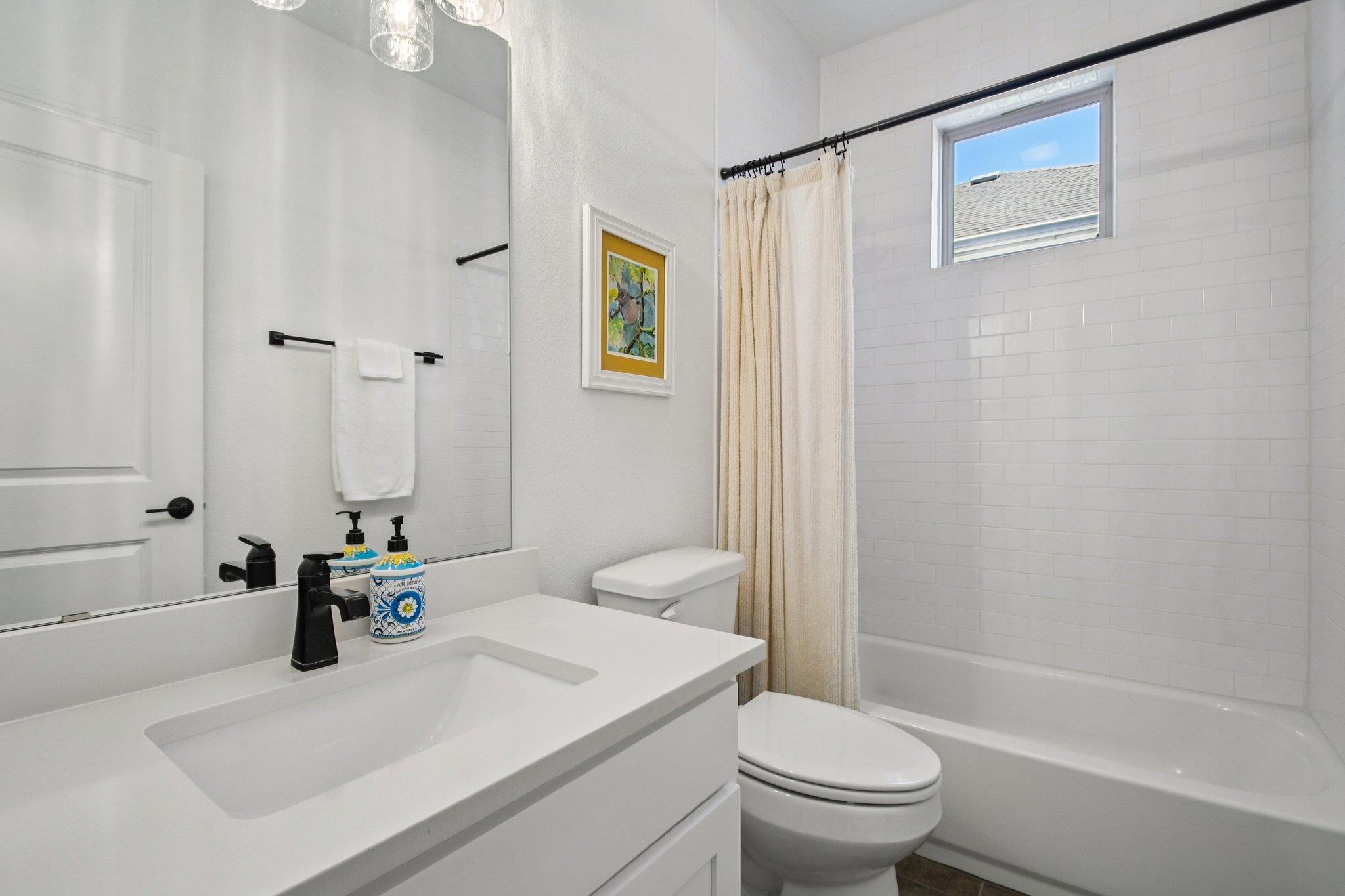 804 Indian Hawthorne Dr, Georgetown, TX 78628