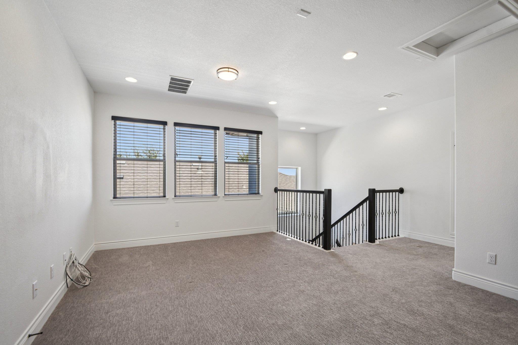 804 Indian Hawthorne Dr, Georgetown, TX 78628