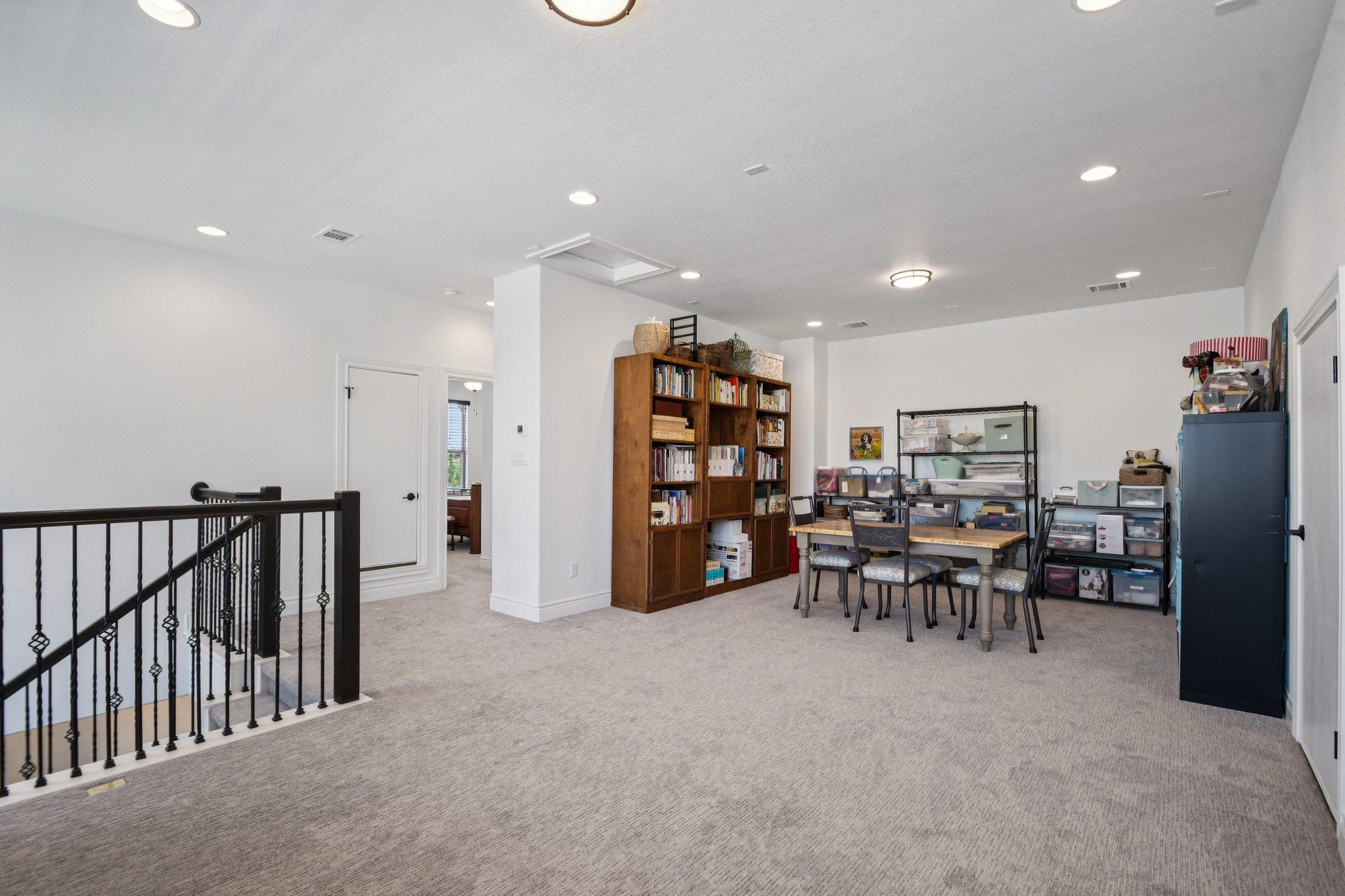 804 Indian Hawthorne Dr, Georgetown, TX 78628