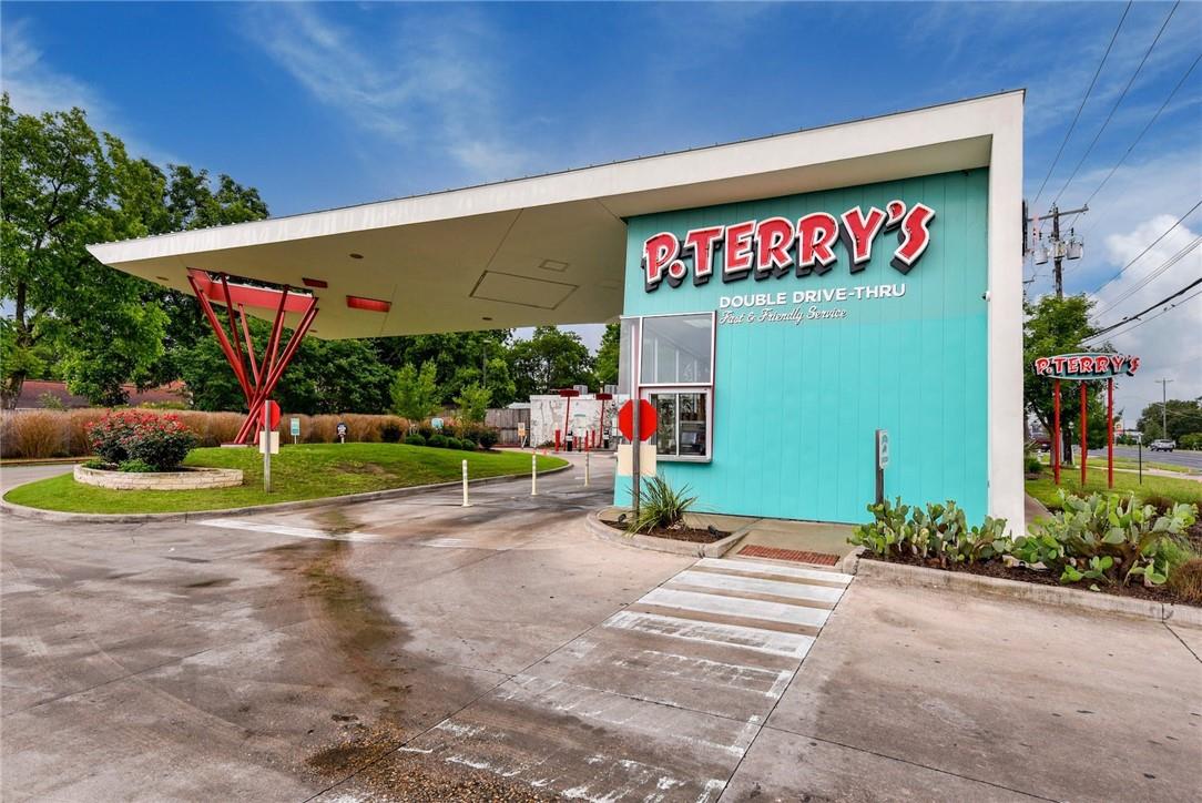 8312 Bowling Green Dr # 2, Austin, TX 78757