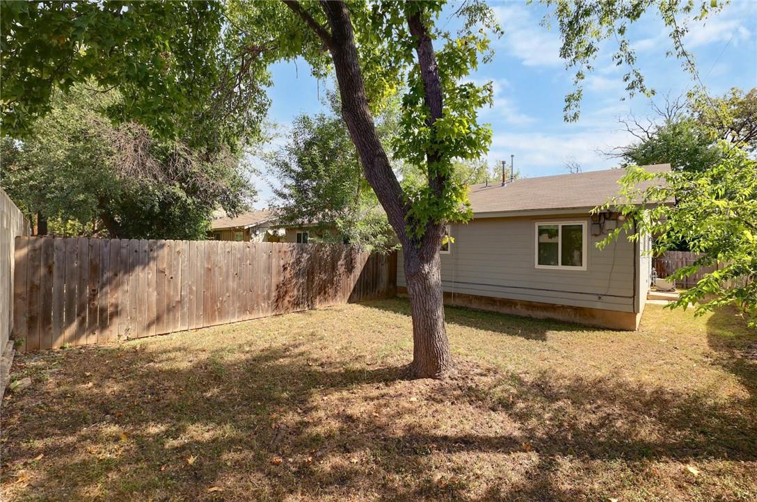 8312 Bowling Green Dr # 2, Austin, TX 78757