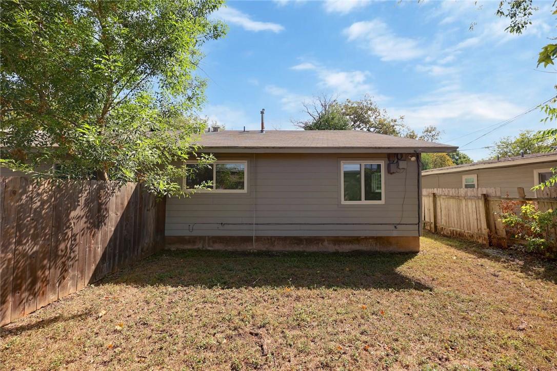 8312 Bowling Green Dr # 2, Austin, TX 78757