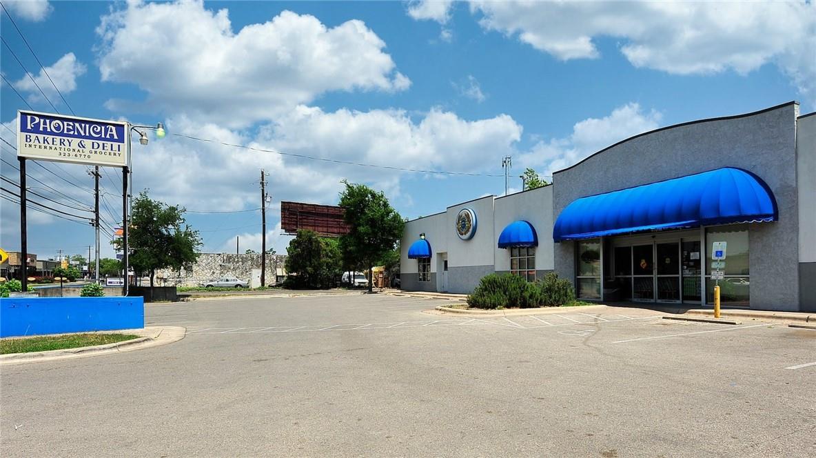 8312 Bowling Green Dr # 2, Austin, TX 78757